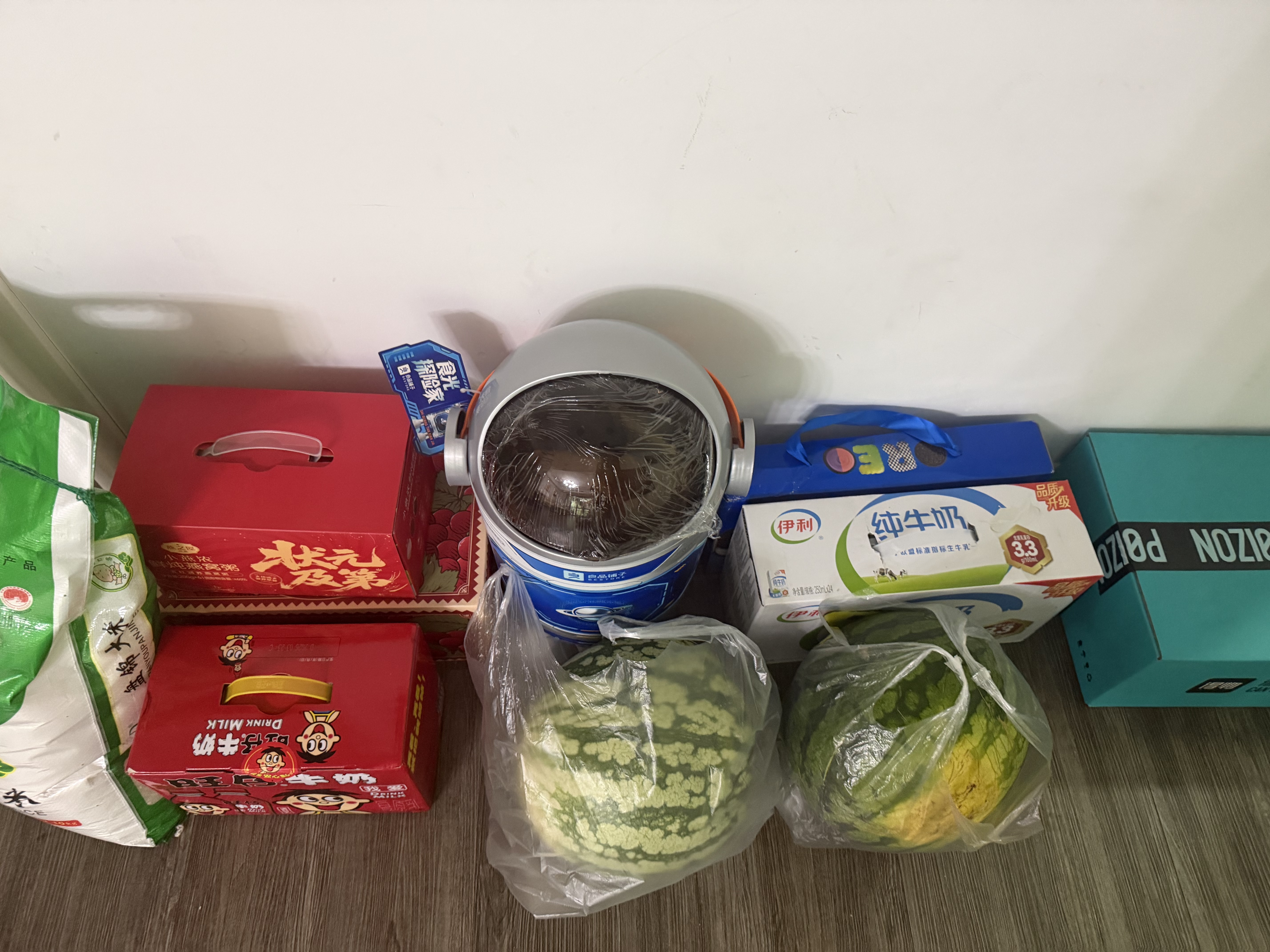良品铺子食光探险家机器人儿童零食大礼包礼盒七夕礼物礼品送小孩1029g 实拍图