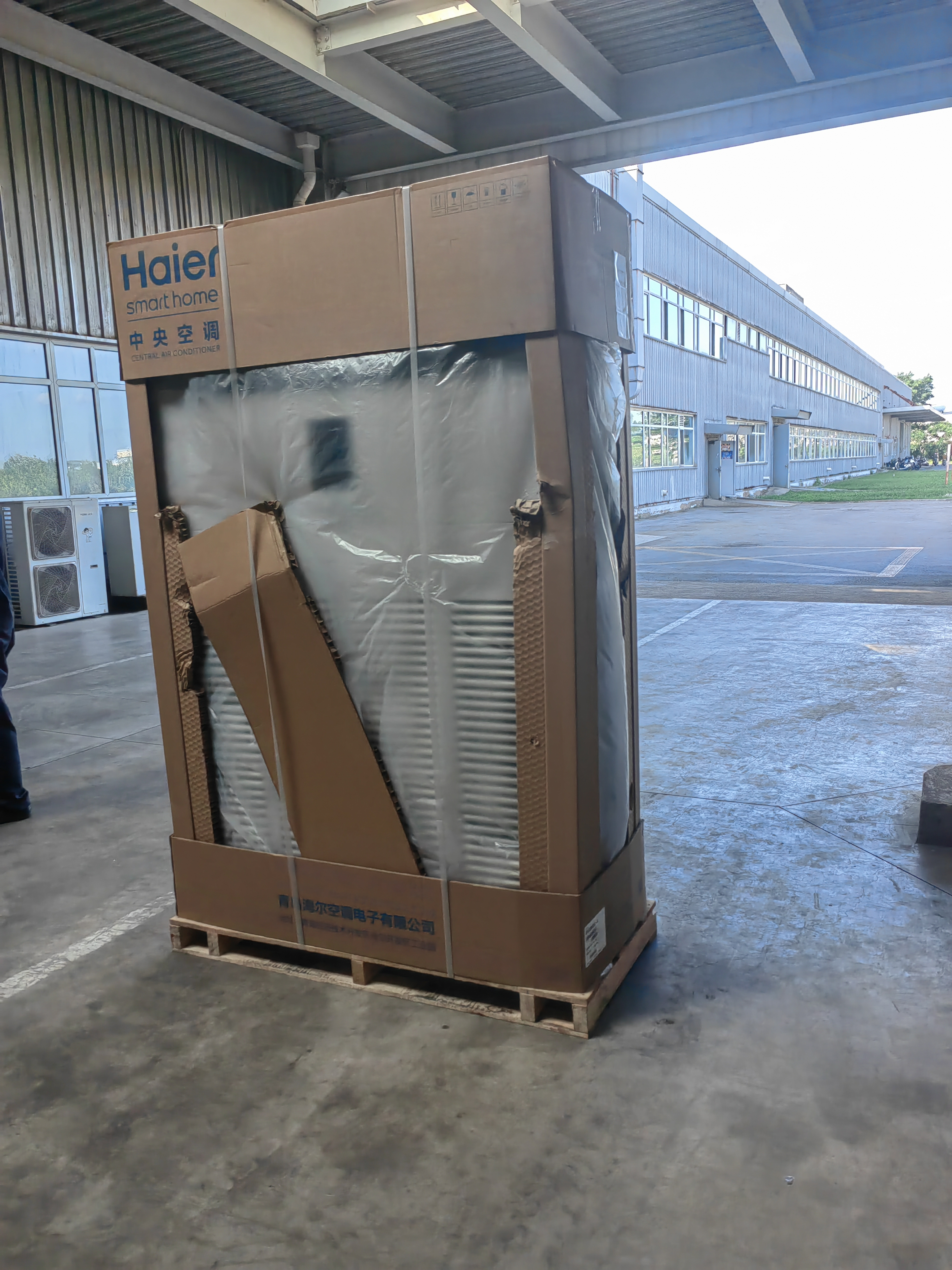 海尔（Haier）中央空调10匹柜机二级能效380V10P立式RFLDC280UXBYA 裸机免人工费京东自营 实拍图
