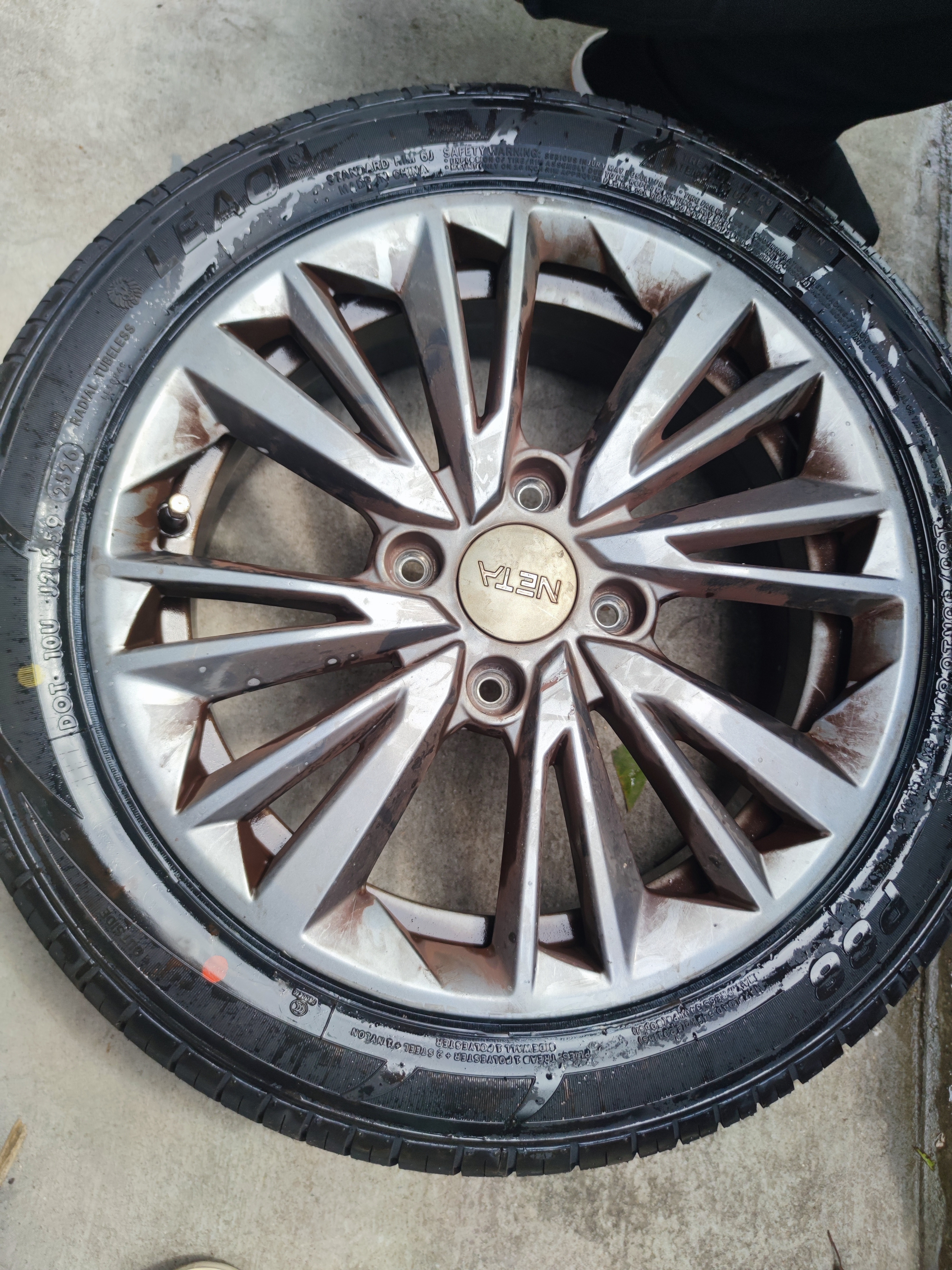 利奥玲珑汽车轮胎185/55R16 87V P88 适配本田锋范2012款 实拍图