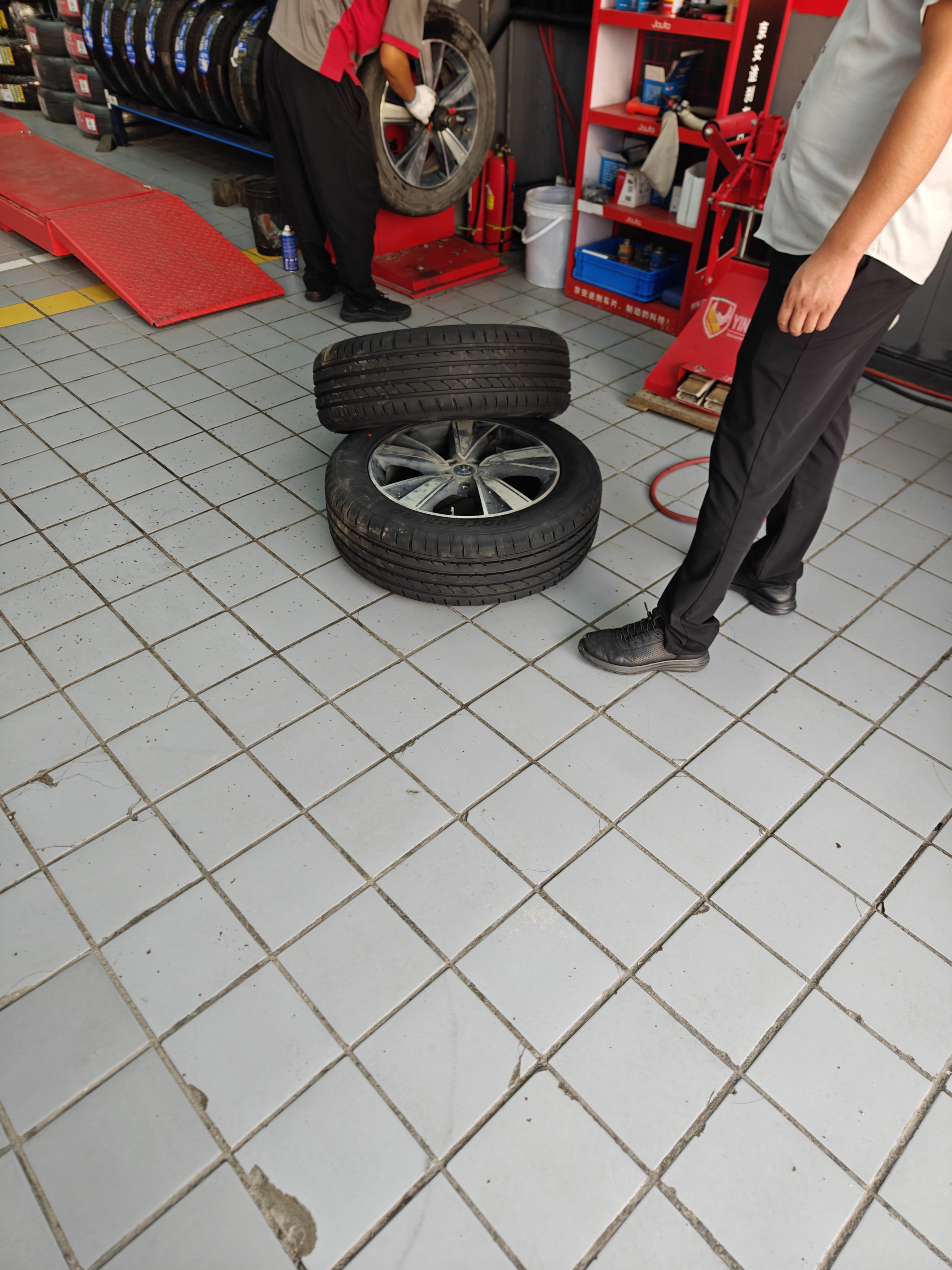 玲珑轮胎汽车轮胎225/60R18 104H XL 玲珑臻选 SD 远景X6/博越/CS75 实拍图