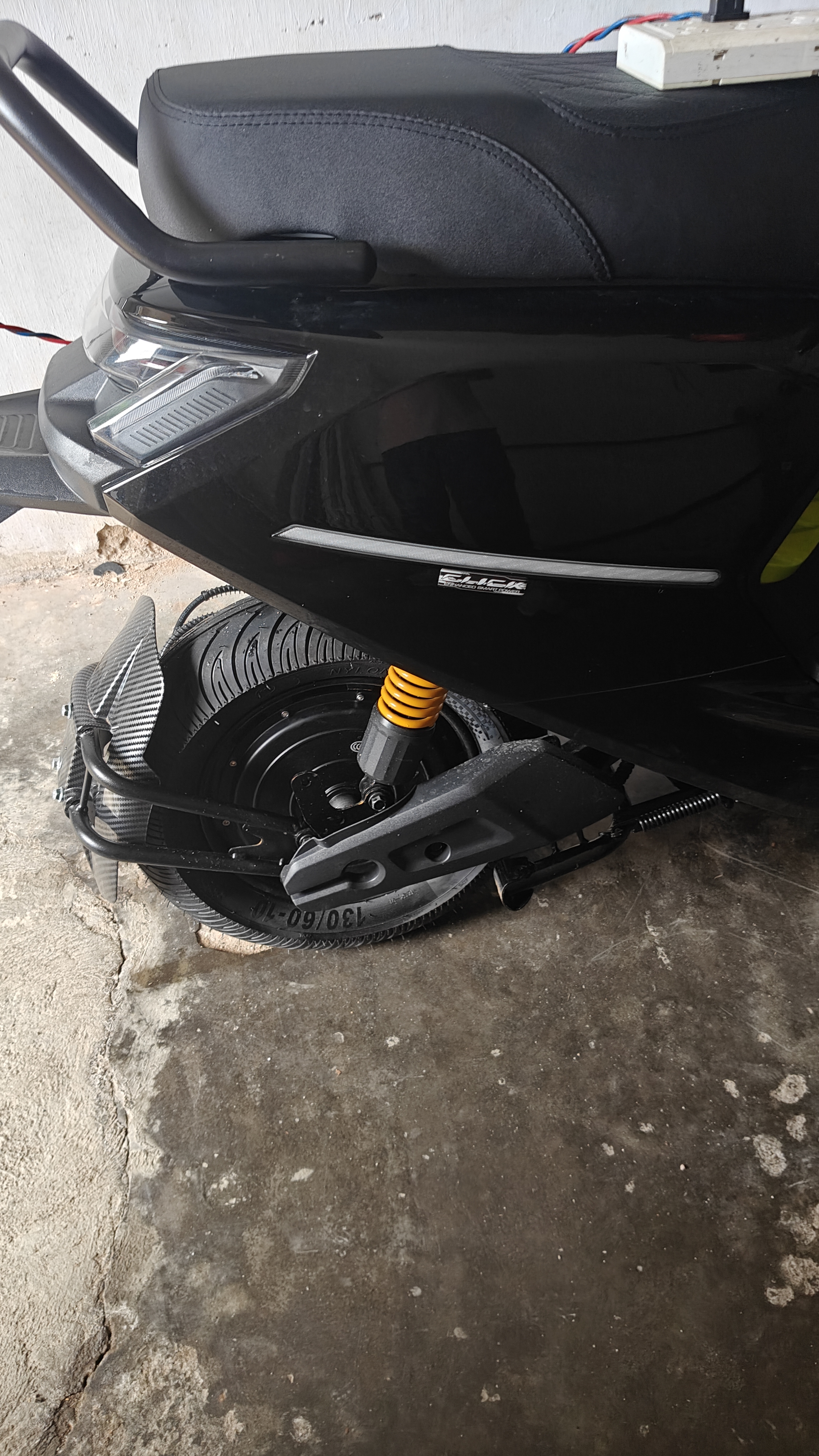 驴侠电动车锂电池电瓶蓄电池二三轮车48v60v72v磷酸铁锂三元电动摩托 72V40Ah 比亚迪铁锂80-120公里 卧式 实拍图