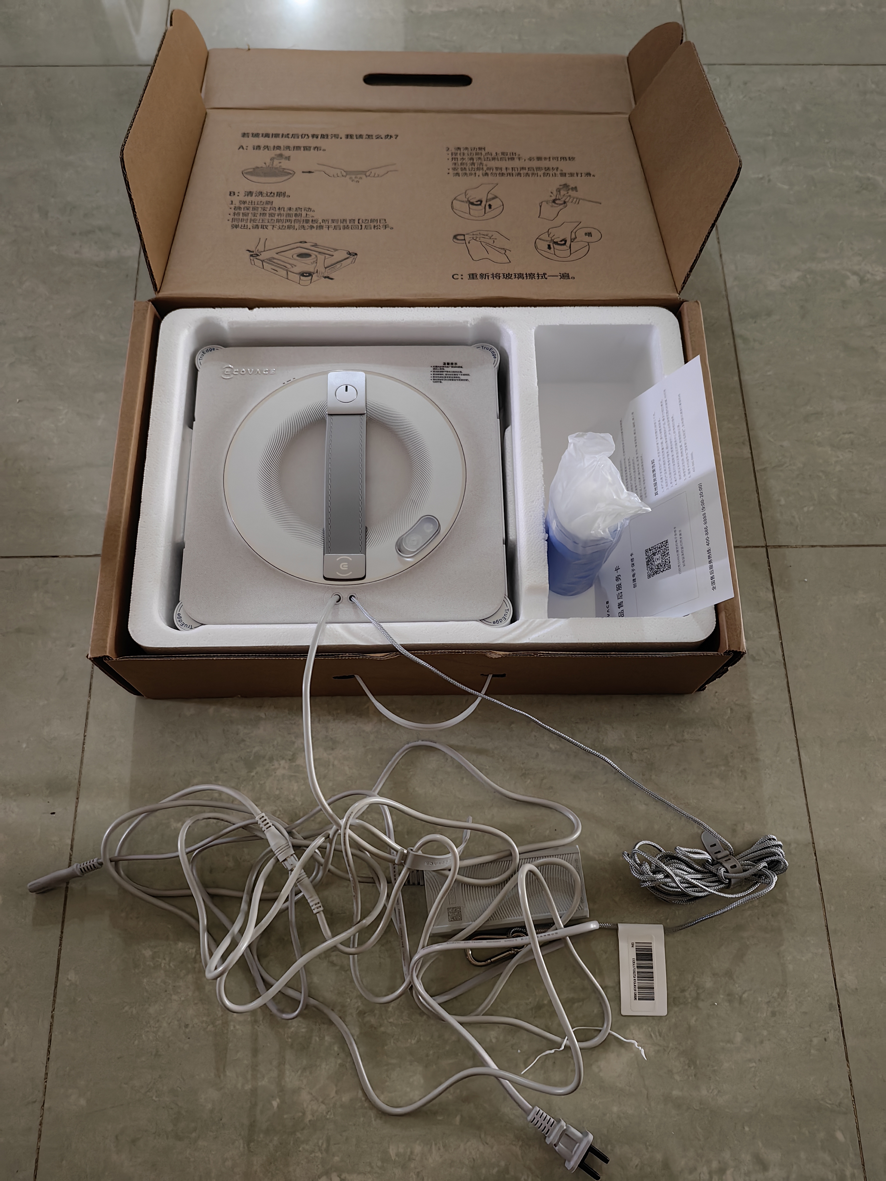 科沃斯窗宝擦窗机器人W2S PLUS自动擦玻璃喷水湿擦家用擦窗高层户外擦窗户神器 实拍图