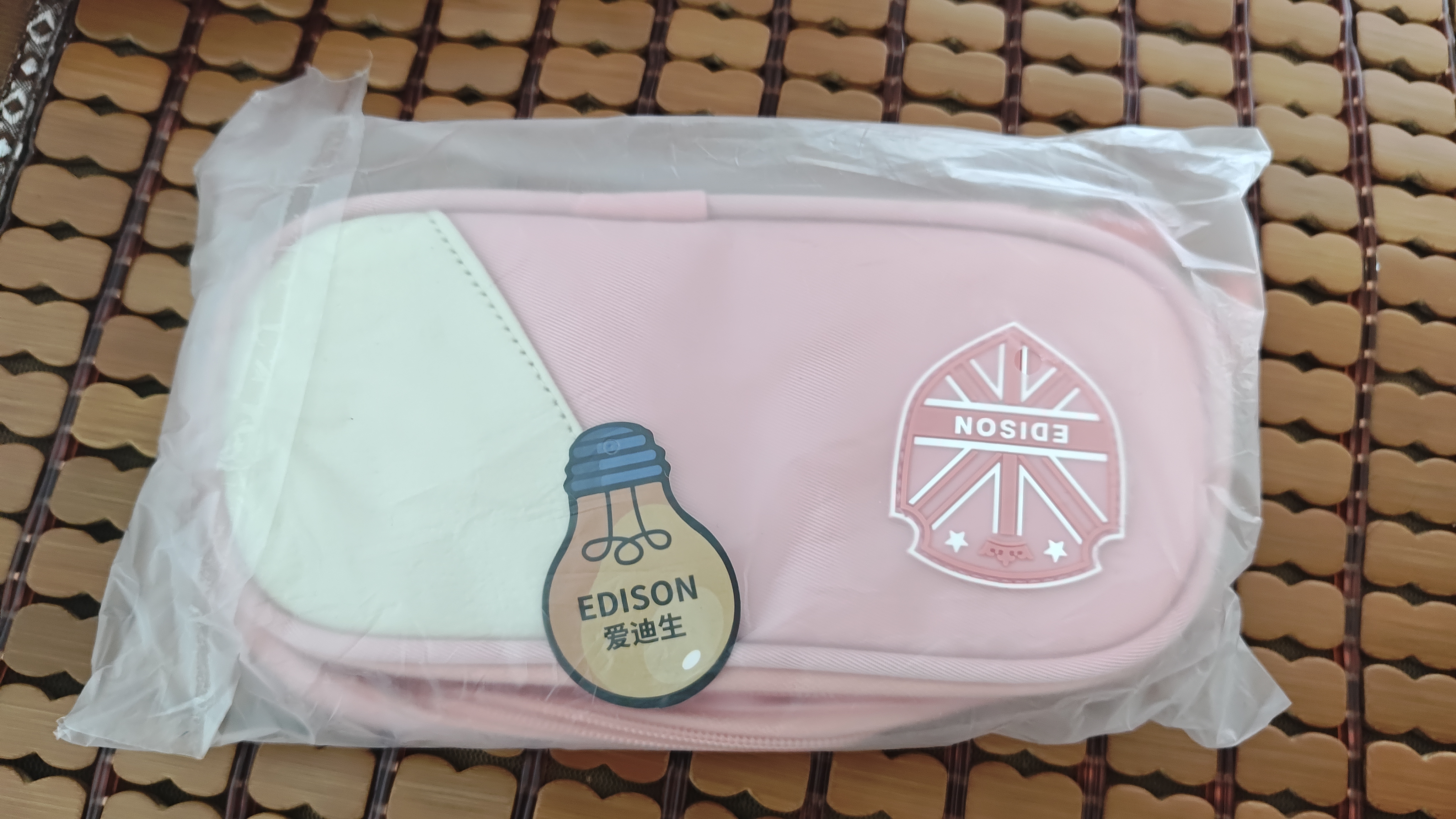 Edison爱迪生小学生书包女护脊减负防下坠1-3-6年级大容量反光背包L39-3 实拍图