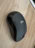 罗技（Logitech）M220 轻音鼠标 无线鼠标 办公鼠标 对称鼠标 带无线微型接收器 灰黑色 实拍图
