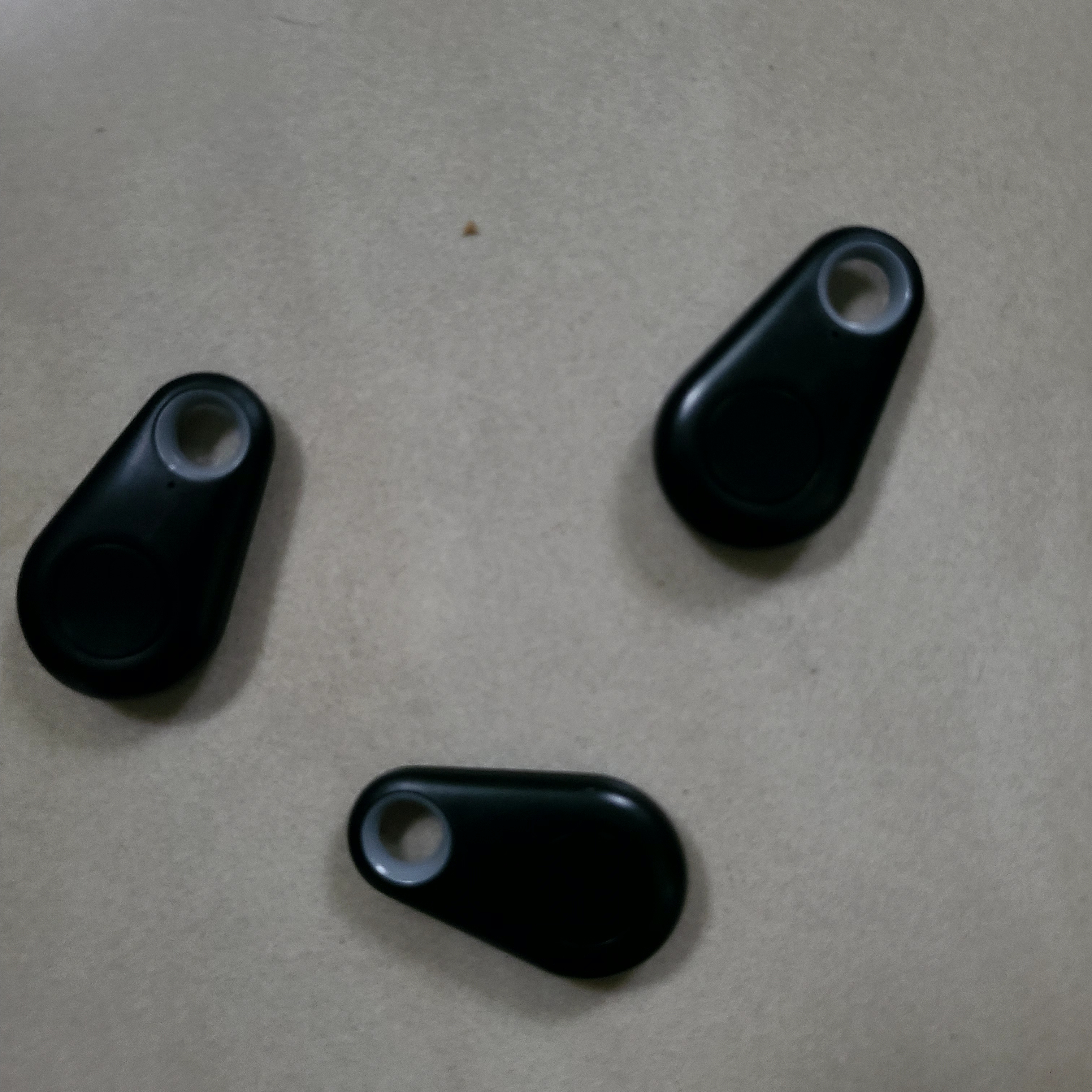 新款钥匙防丢器蓝牙报警器智能手机宠物防丢双向寻找儿童防丢神器 【双向寻找防丢器】白色一个装 实拍图
