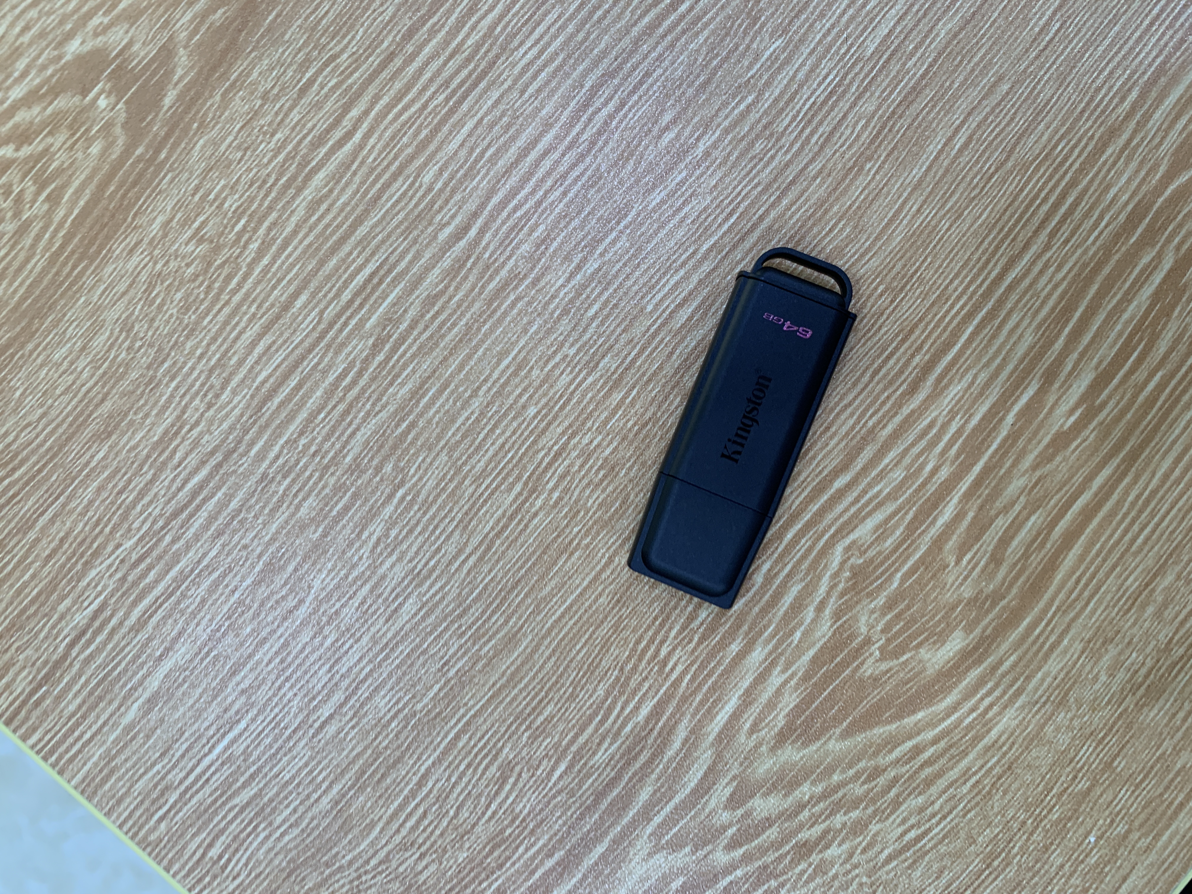 金士顿（Kingston）64GB USB3.2 Gen 1 U盘 DTXG2 大容量U盘 多彩钥匙环 轻巧便携 学习办公投标电脑车载优盘 实拍图