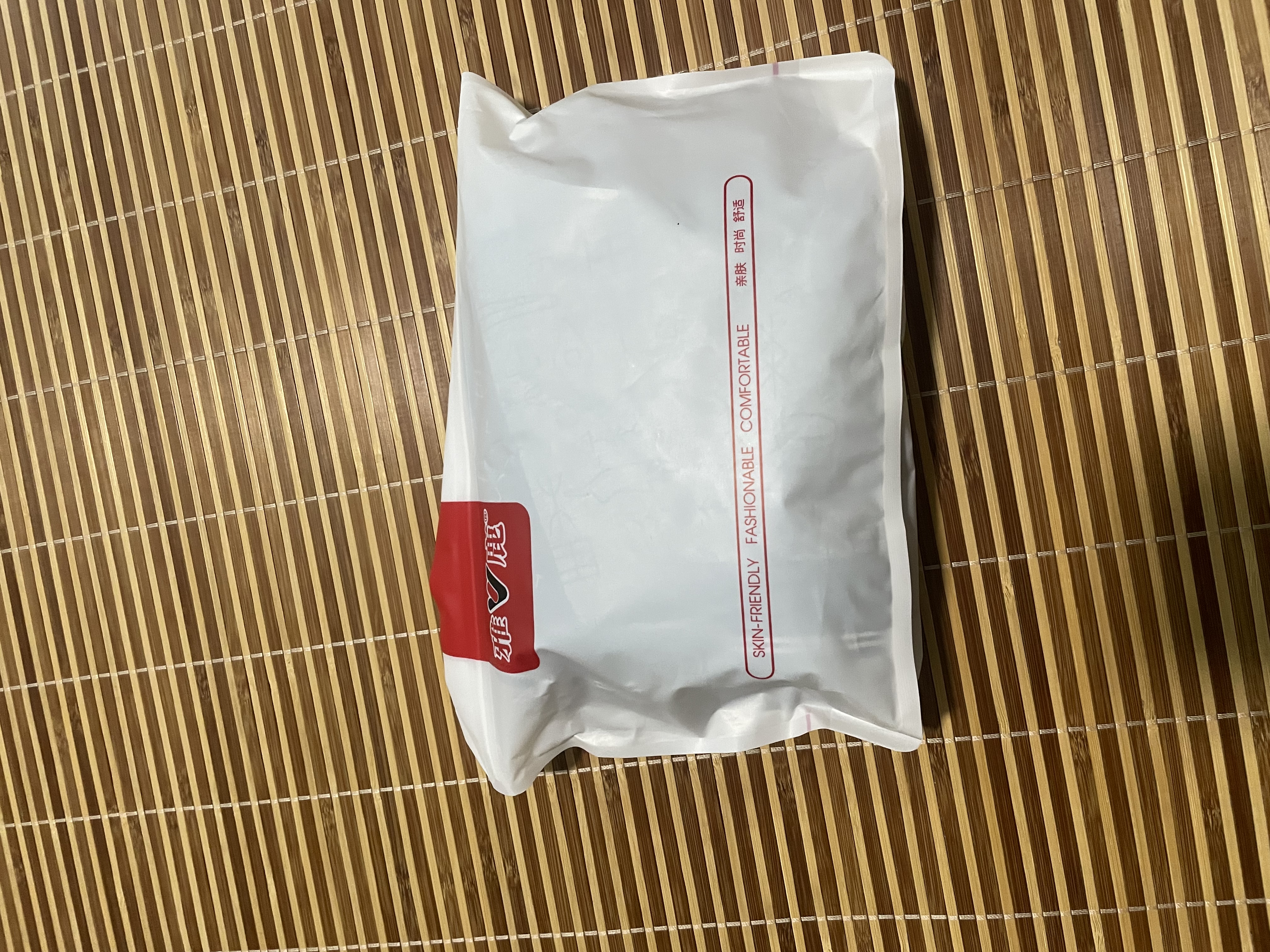 雅鹿4条装男士内裤男纯棉档抗菌宽松运动四角短裤头中腰大码平角裤衩 【黑色+深麻灰+炭灰+浅麻灰】 4条 2XL 【建议120-150斤】 实拍图