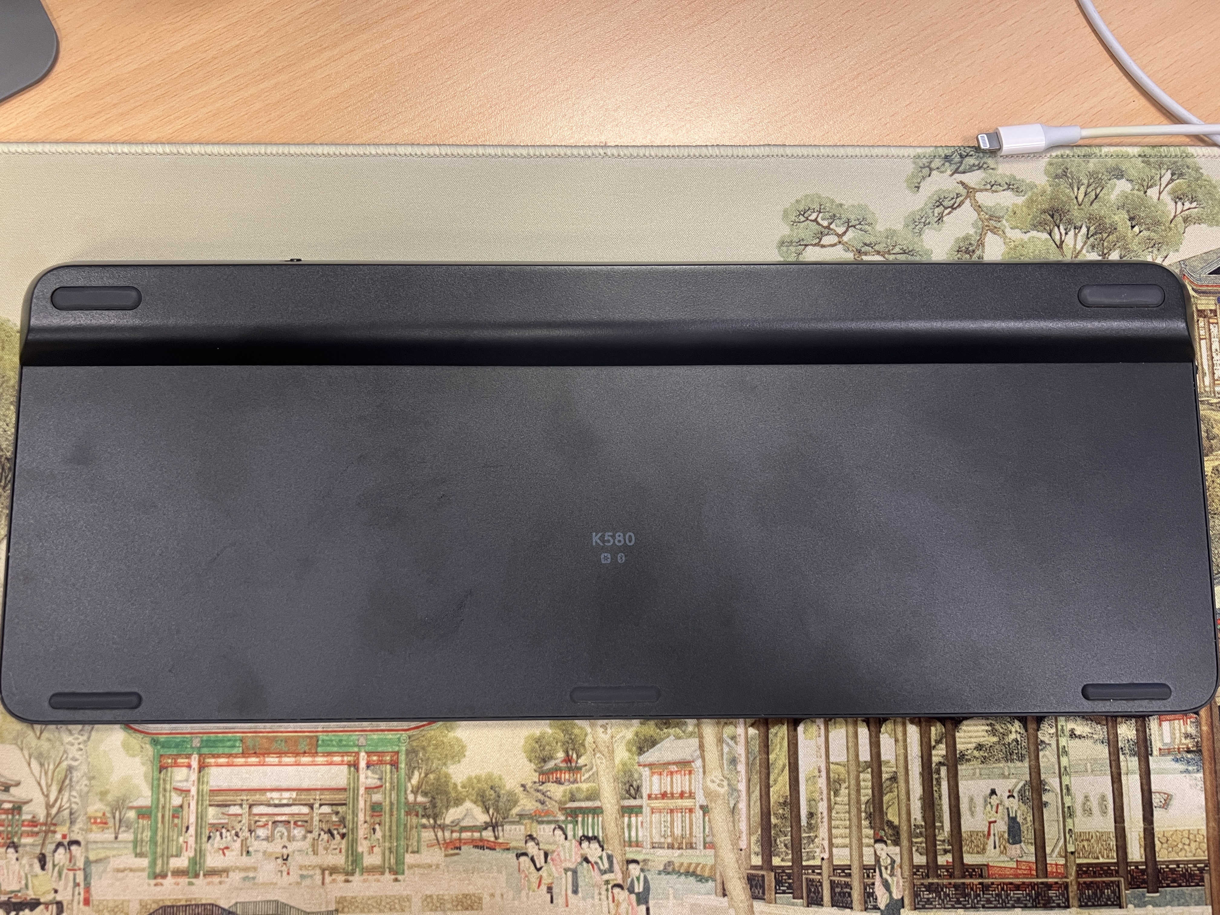 罗技（Logitech）K580无线蓝牙超薄静音键盘办公键盘笔记本电脑手机Mac平板ipad键盘双模外接键盘薄膜便携家用101键 超薄键盘-星空灰 实拍图