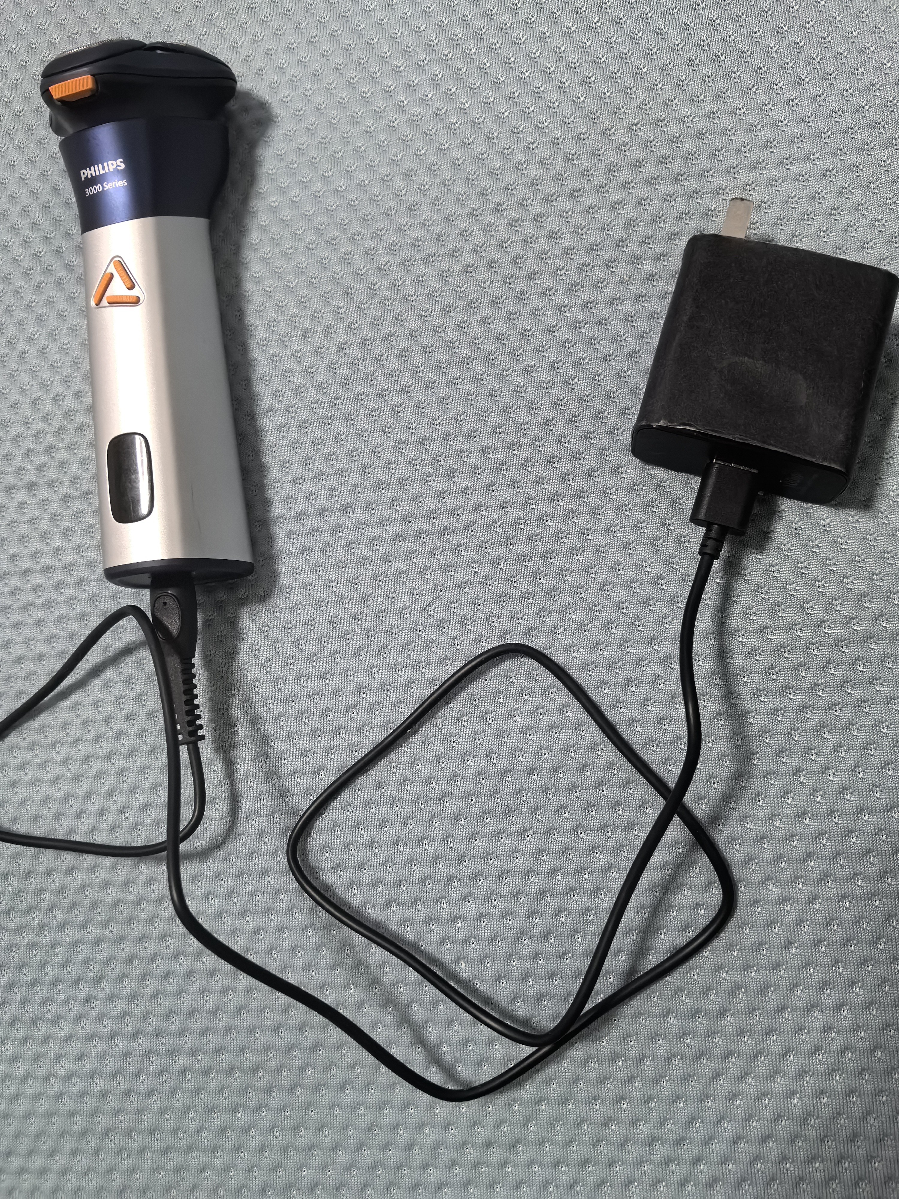 飞利浦（PHILIPS） 剃须刀充电配件适配S1112S1213PQ888X5005 充电电压（ 5V） 5V USB充电线（充电头另外购买） 实拍图