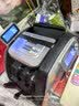 科密(comet)点钞机验钞机支持新版人民币 小型验钞便携商用银行专用数钞机 智能三屏收银支付语音3609B 实拍图