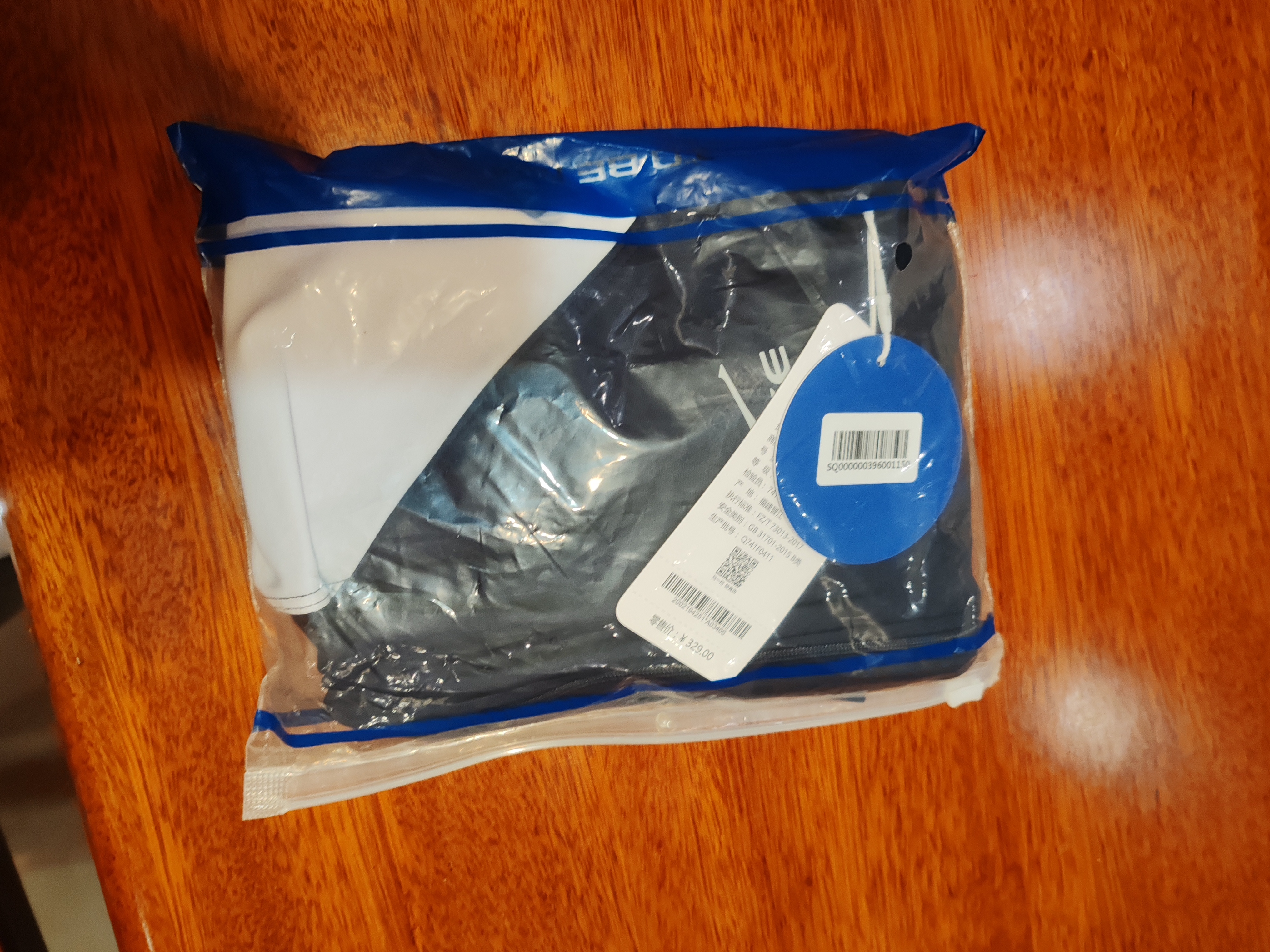 鸿星尔克（ERKE）儿童泳衣女童连体平角学生专业训练泳装戏水度假泡温泉游泳衣女童 实拍图