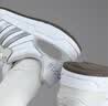 adidas ENTRAP美式校园风运动鞋少年感复古篮球风板鞋阿迪达斯 白色/暗银金属/树脂黄   42 实拍图