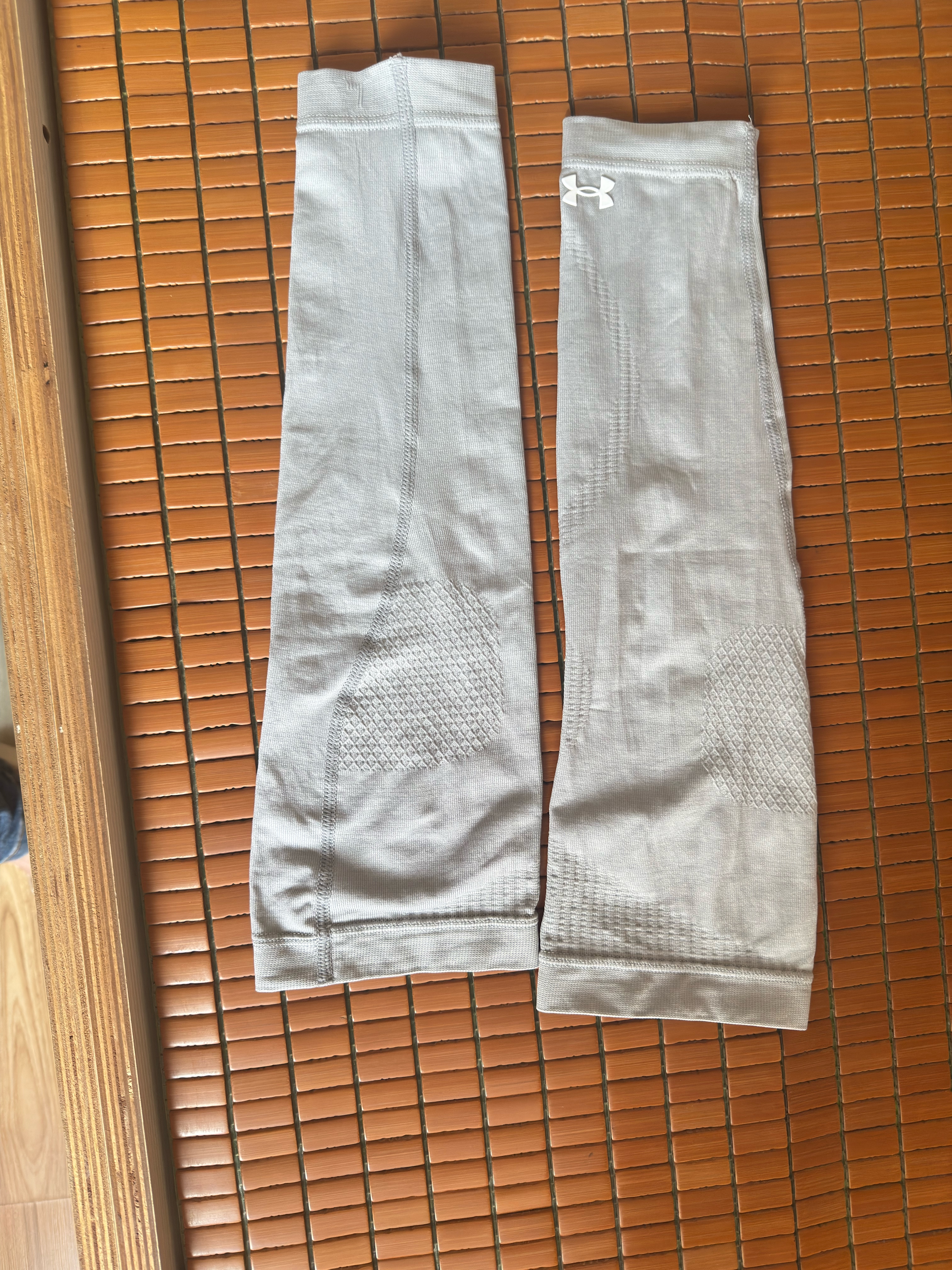 安德玛（Under Armour）骑行冰袖男女防晒袖套冰丝袖夏季防嗮护袖护臂套袖开车钓鱼冰凉袖 实拍图