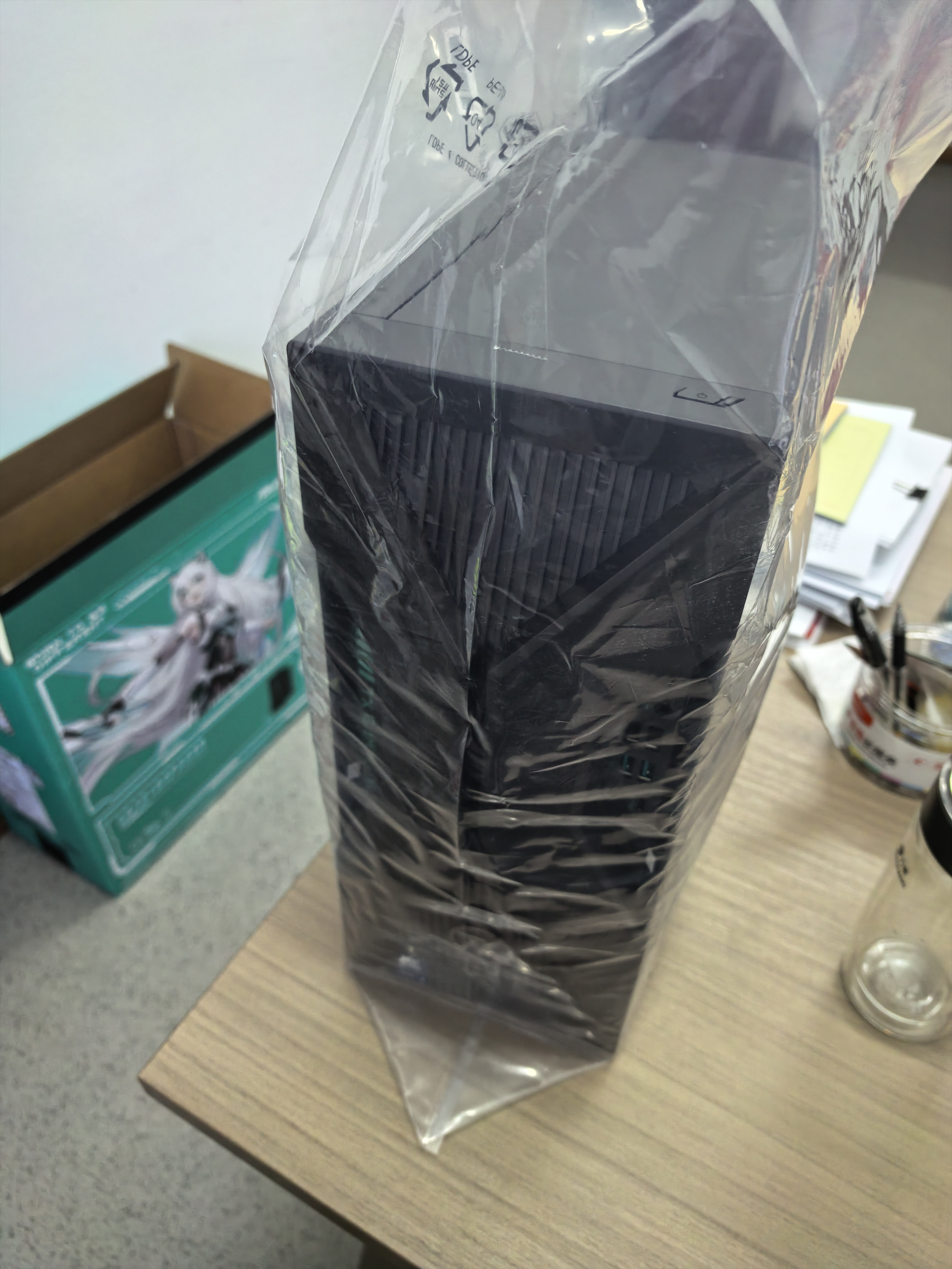 华硕天选6X 16L台式机游戏主机台式电脑主机（酷睿U5 225F RTX5060Ti-8GB显卡 16G DDR5 1TB SSD） 实拍图
