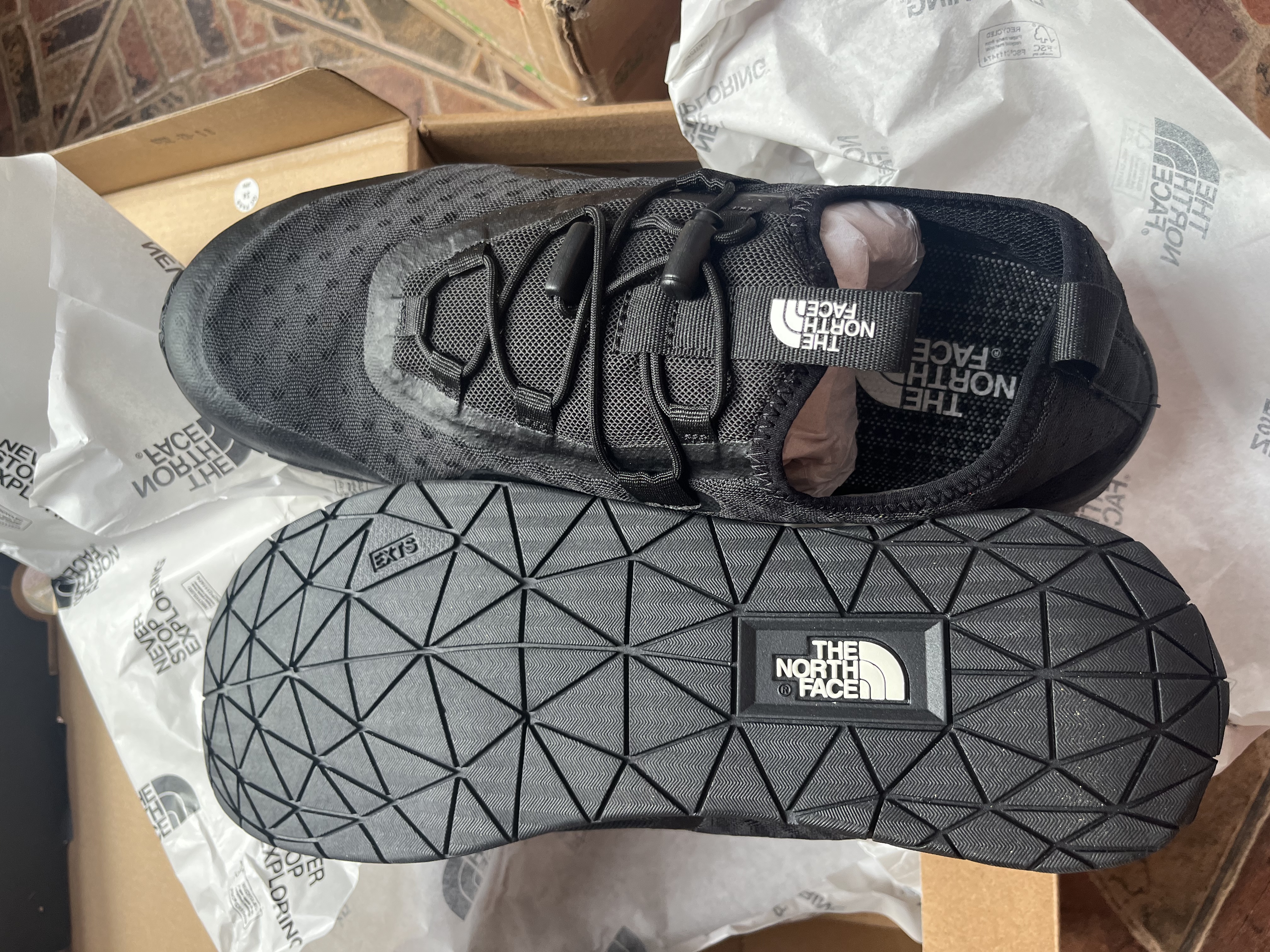 北面（The North Face）溯溪鞋男户外运动春夏轻便抓地运动涉水鞋 48MA KX7 9/42  实拍图