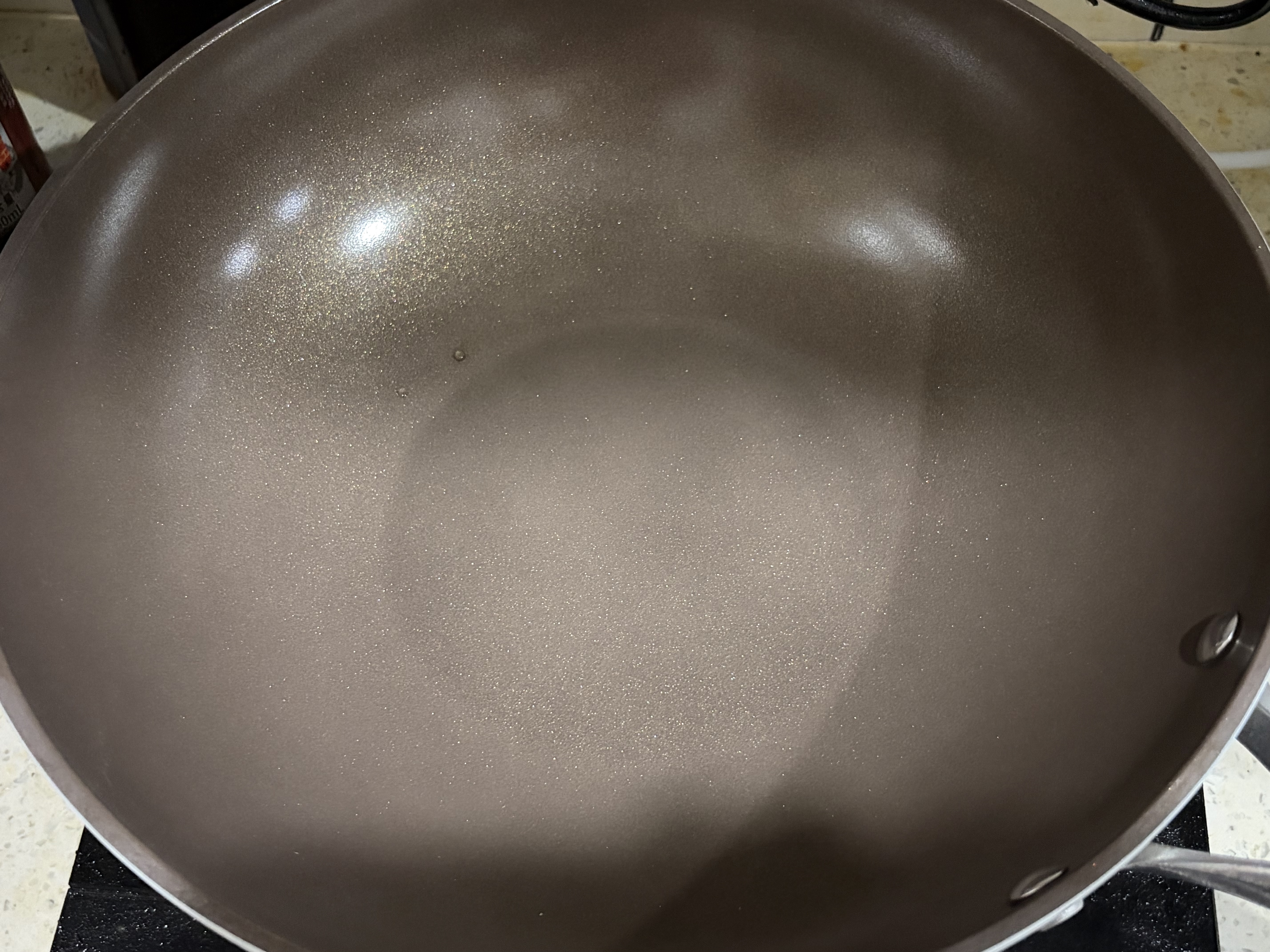 荣事达（Royalstar）陶瓷炒锅不粘锅家用炒菜锅铁不粘有钛锅燃气灶电磁炉30带蒸屉 实拍图