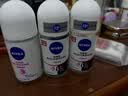 妮维雅（NIVEA）抑汗香体腋下止汗露干爽滚珠黑白出众爽身走珠液50ml*2生日礼物 实拍图
