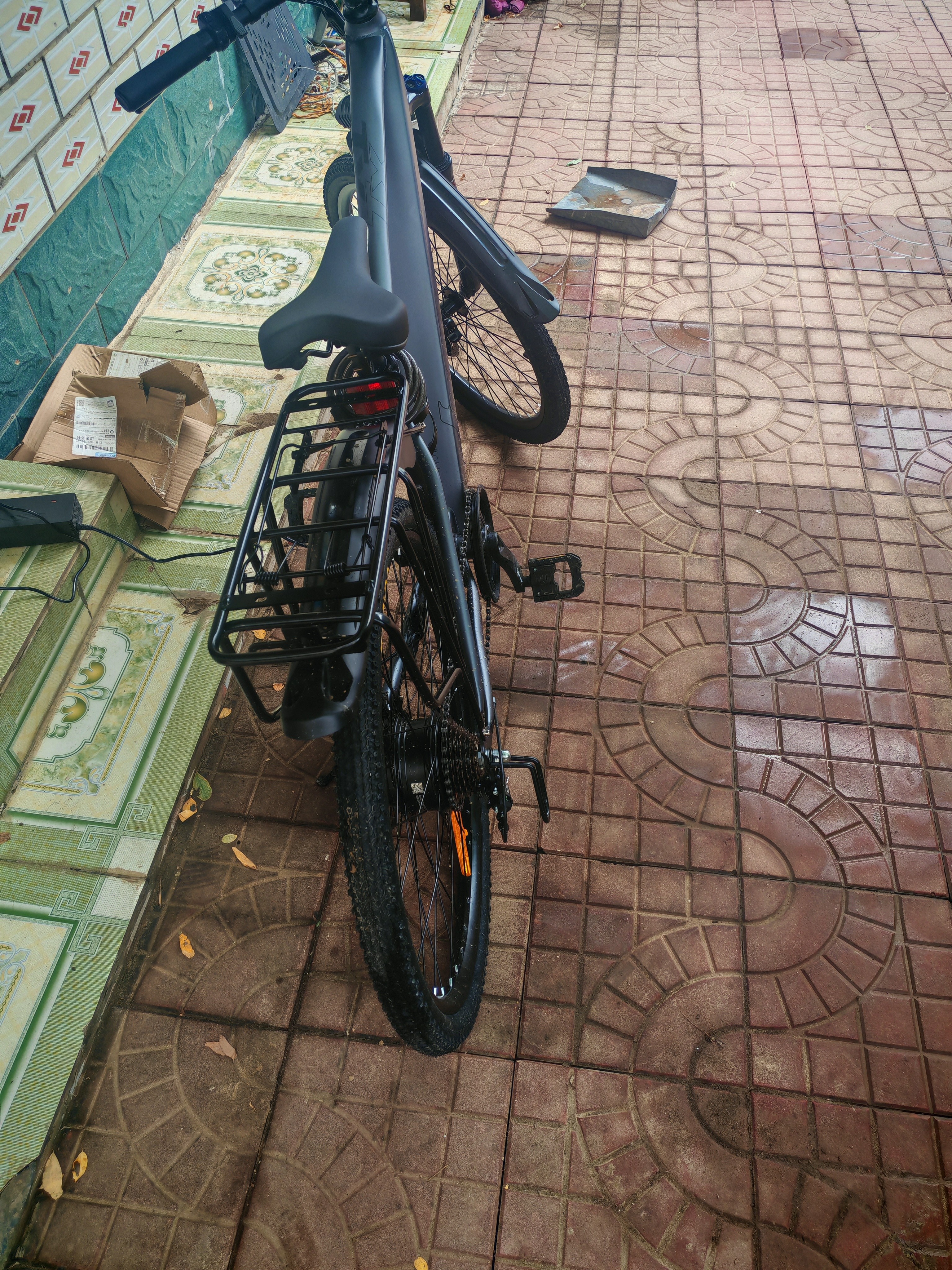 永久锂电池助力电动自行车禧玛诺变速超长续航山地车男女士双碟刹单车 F58摩天灰【助力续航约50-60KM】线碟 26英寸 实拍图