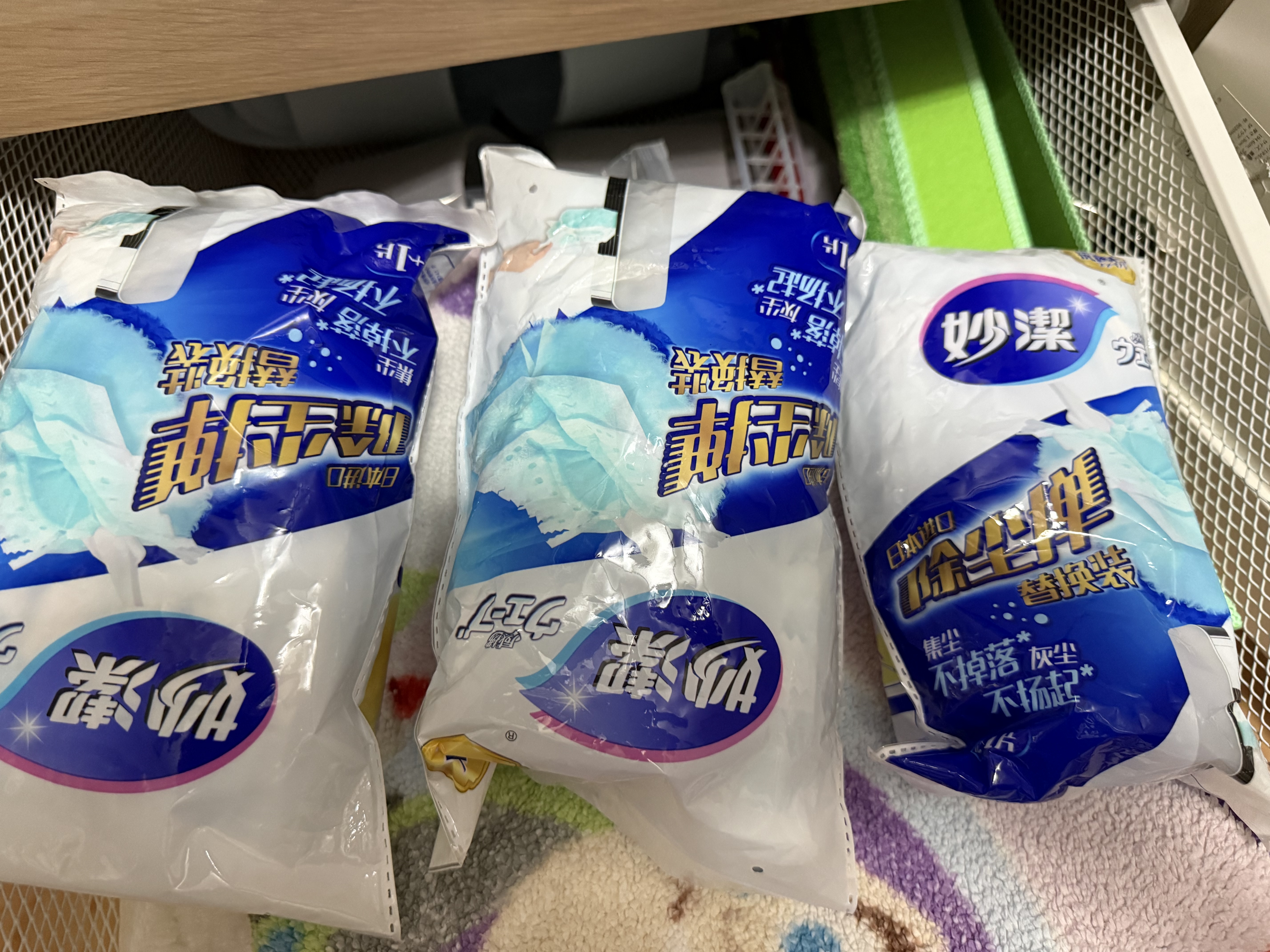 妙洁除尘掸 家务用清洁汽车扫灰鸡毛掸子不掉毛带替换装静电除灰尘 【升级4+1片】仅替换头3包（共15片） 实拍图