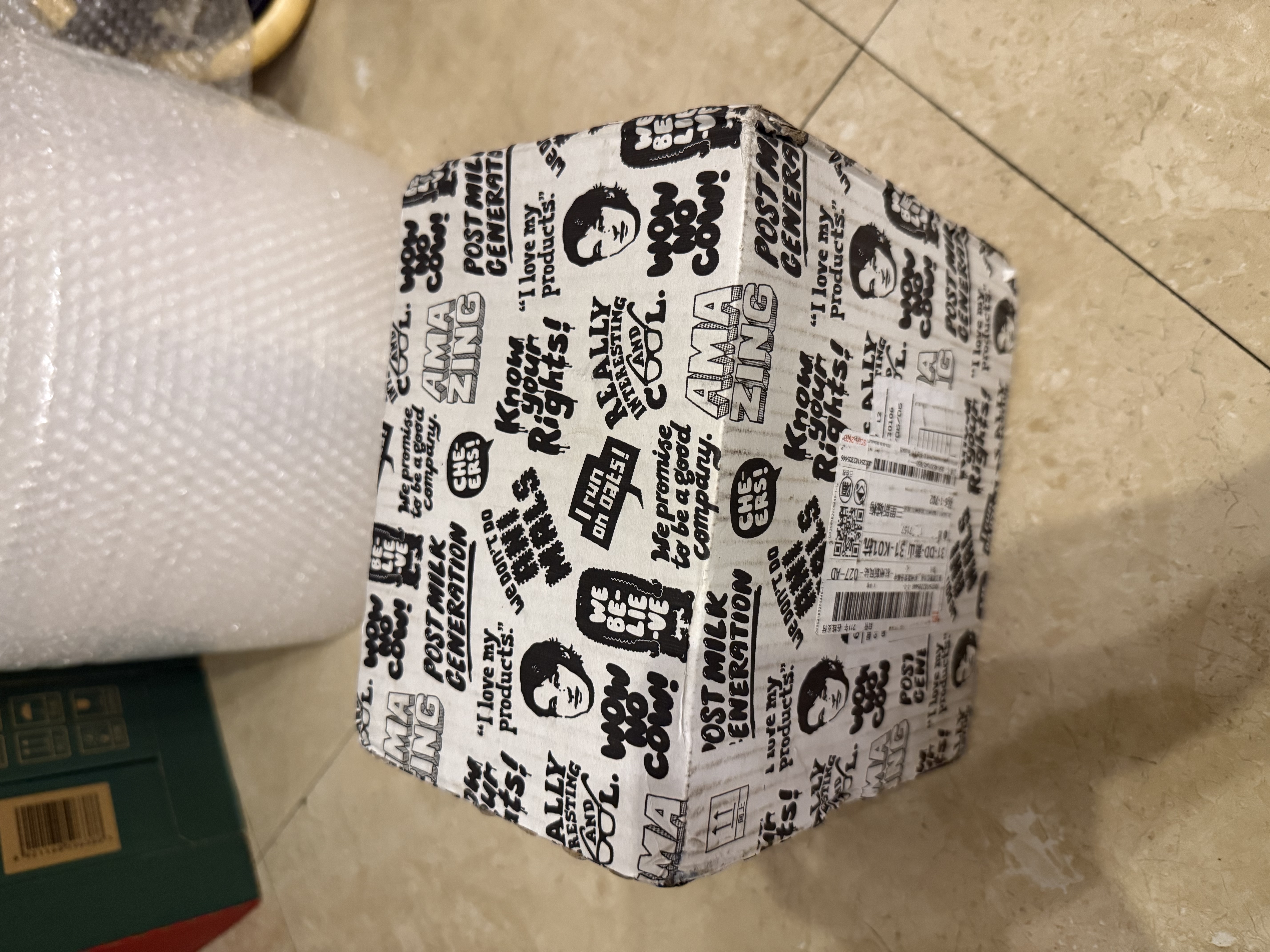 OATLY噢麦力咖啡大师燕麦奶 咖啡伴侣谷物植物蛋白饮料1L*6箱装 实拍图