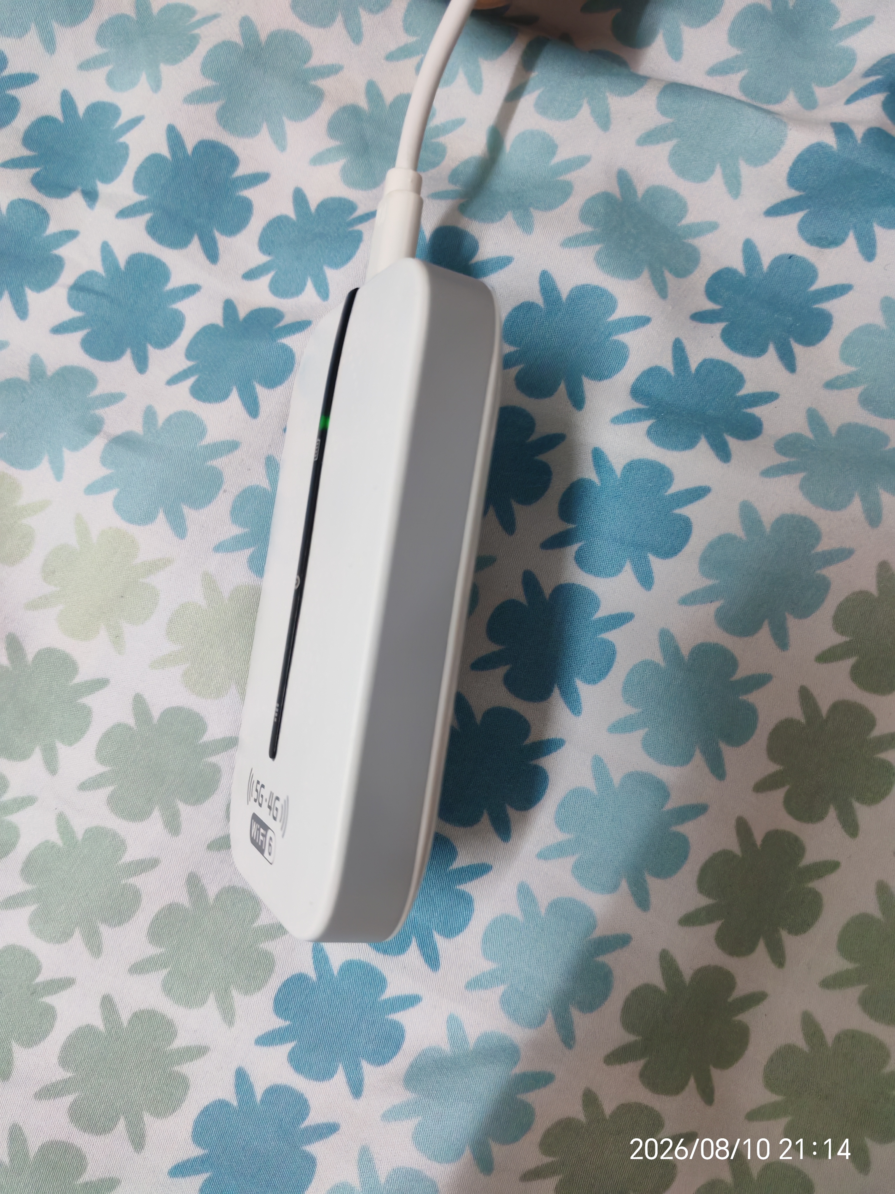 小叮讯随身wifi2026新款5g三网通用月享1500G流量全国通用免插卡终生质保无线移动网络随身wifi6高速随行 【升级版】3000毫安大电池+1500G流量 网速可达150M  不限速不虚标   实拍图