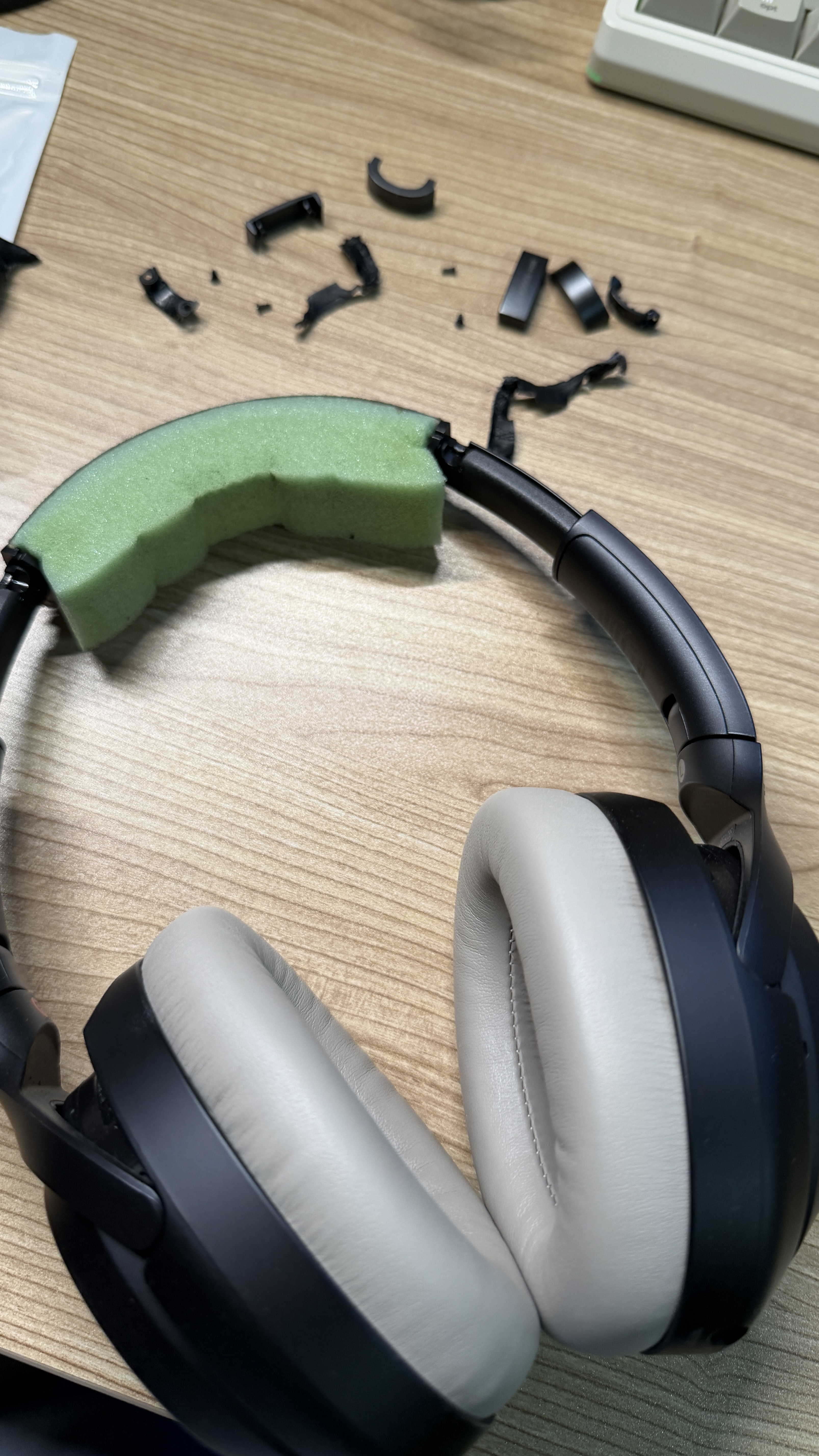 鹏谷适用索尼WH-1000XM3耳机头梁SONY卡扣头梁套配件更换横梁垫保护套wh-1000xm3耳机头顶垫 -铂金银 实拍图