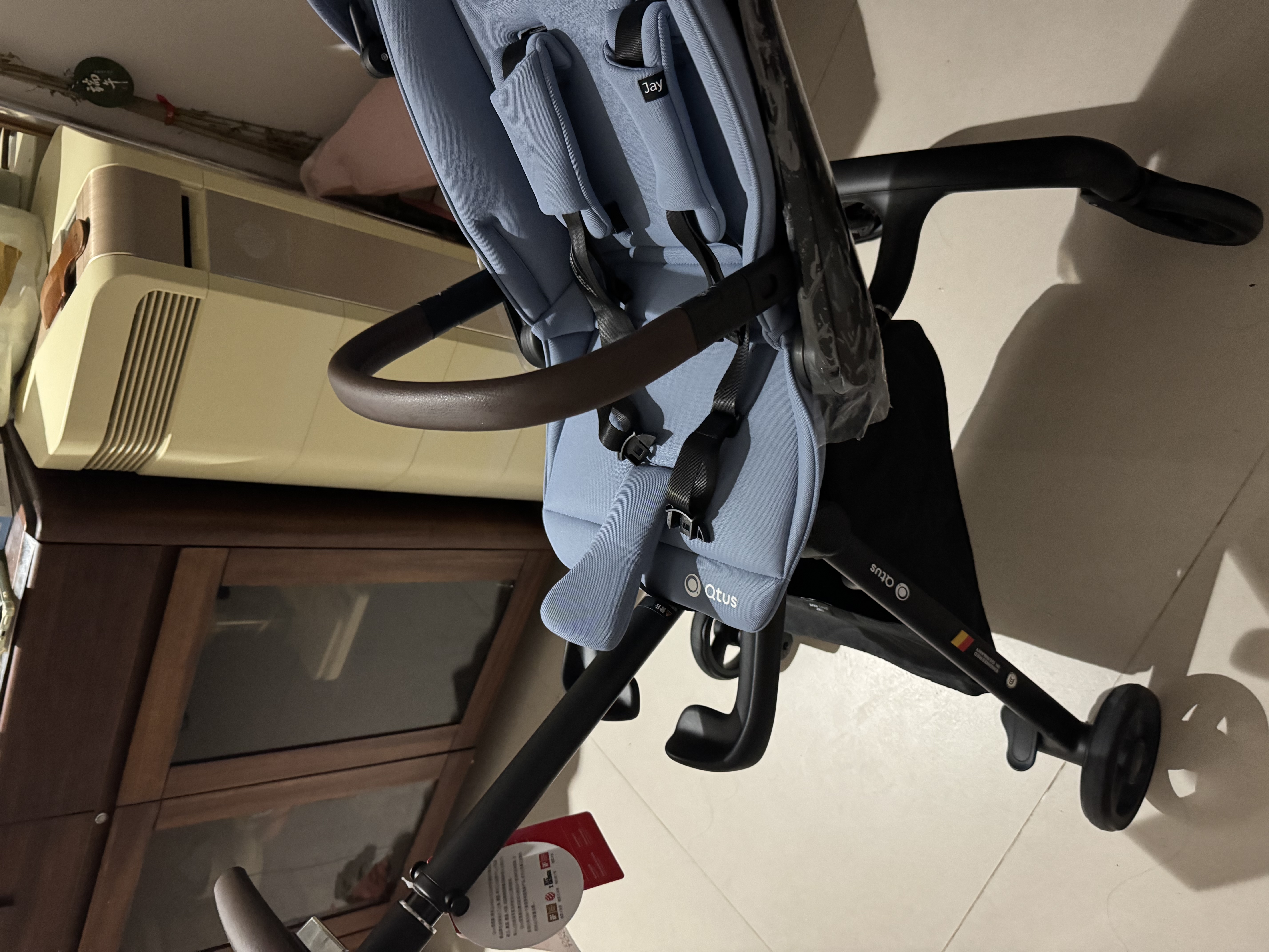 昆塔斯（Qtus）Q10遛娃神器轻便折叠可坐可躺360度双向婴儿推车溜三合一 潮酷黑 实拍图