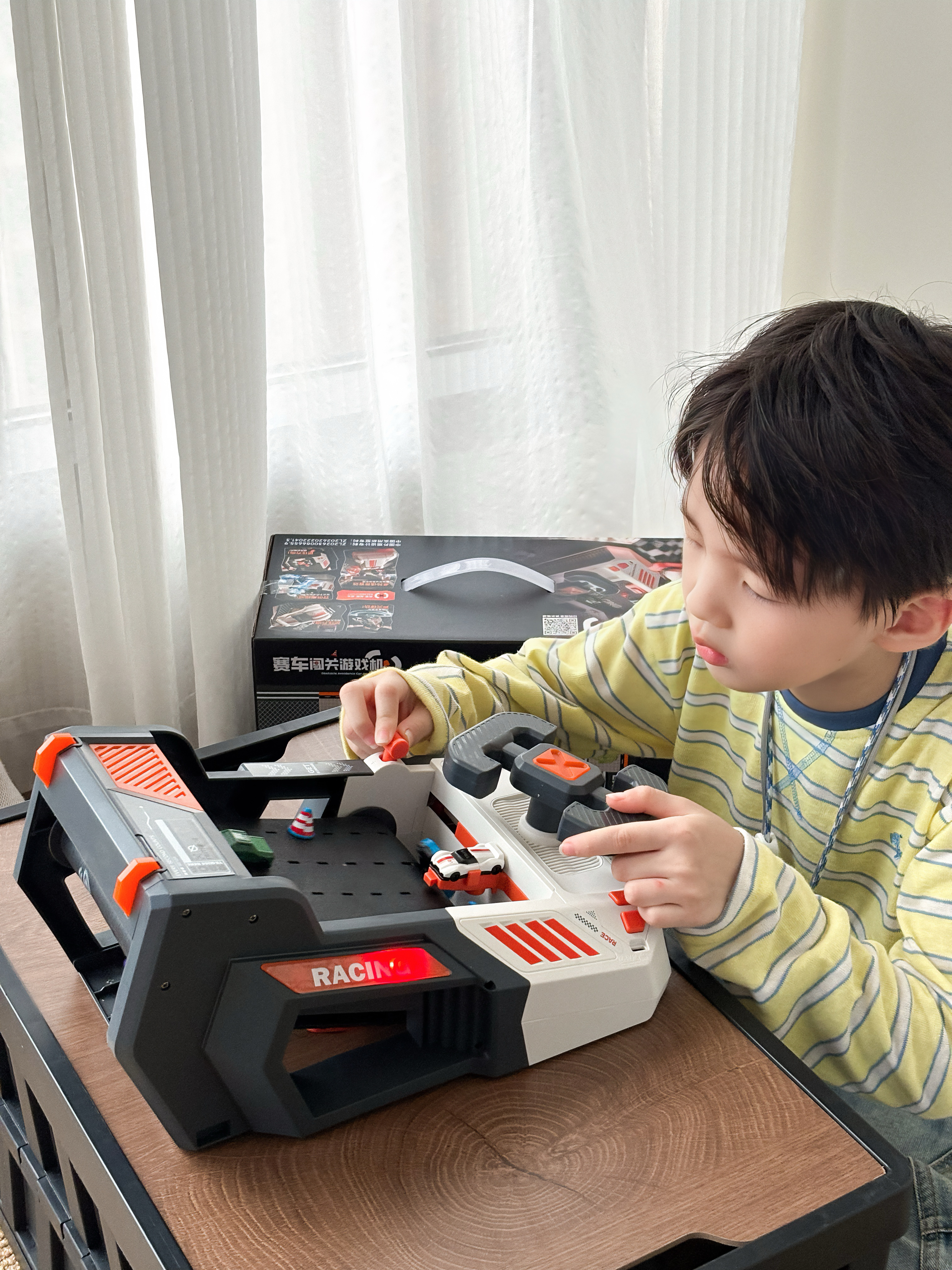 欣格儿童玩具赛车闯关避障大冒险汽车游戏机3-6岁男孩益智礼物 实拍图