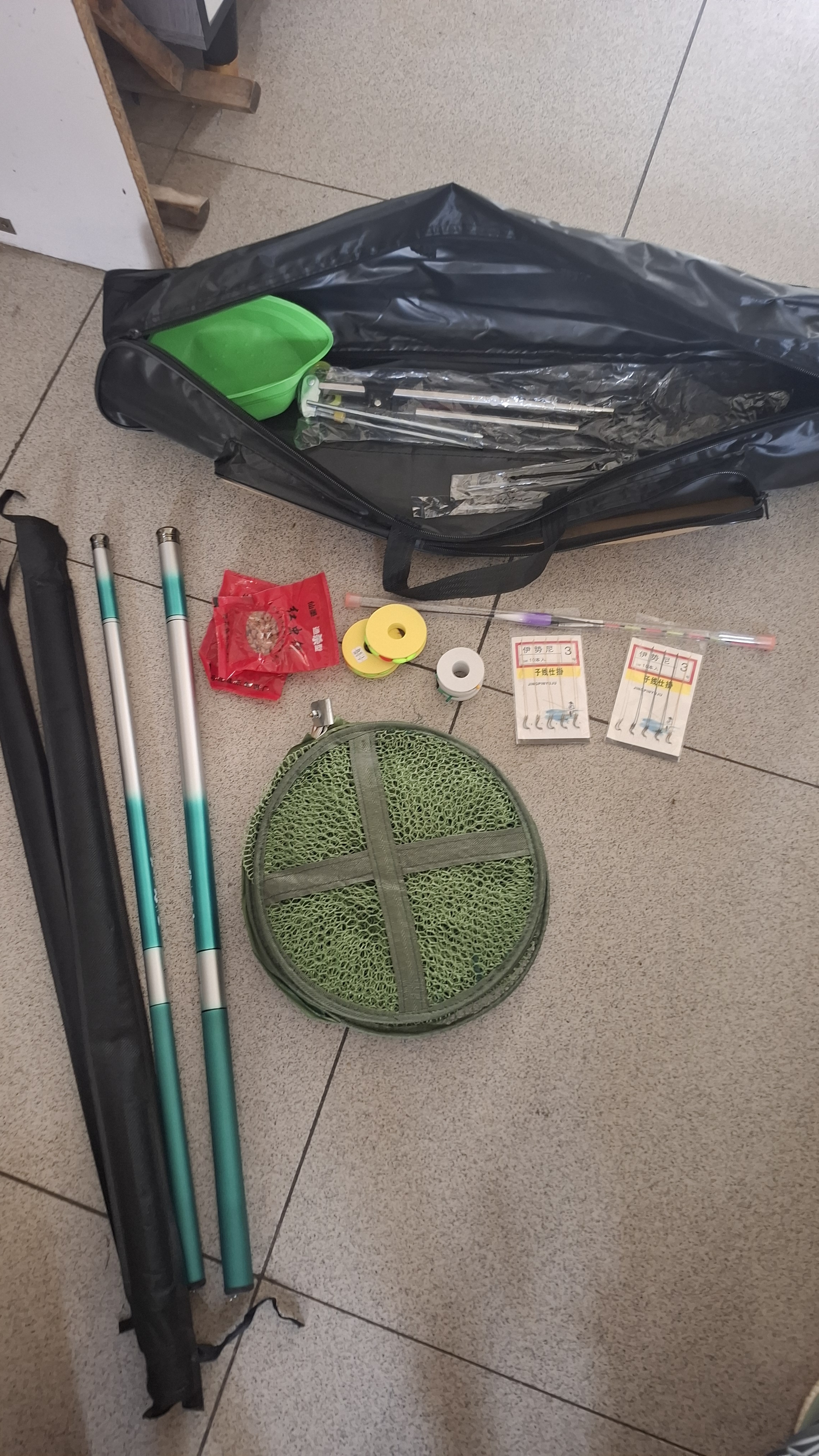 龙江源 钓鱼竿套装组合全套 手竿海竿套装新手抛竿钓鱼装备垂钓渔具套装 4.5m +3.6米手竿+豪华装备 实拍图