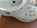 卡骆驰（CROCS）白鹿同款云朵洞洞鞋|206750 骨白色-2Y2 40(260mm) 实拍图