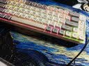 狼途GK65机械键盘 有线/无线/蓝牙/三模 65键 键盘游戏电竞电脑办公平板  奶白 金轴 实拍图
