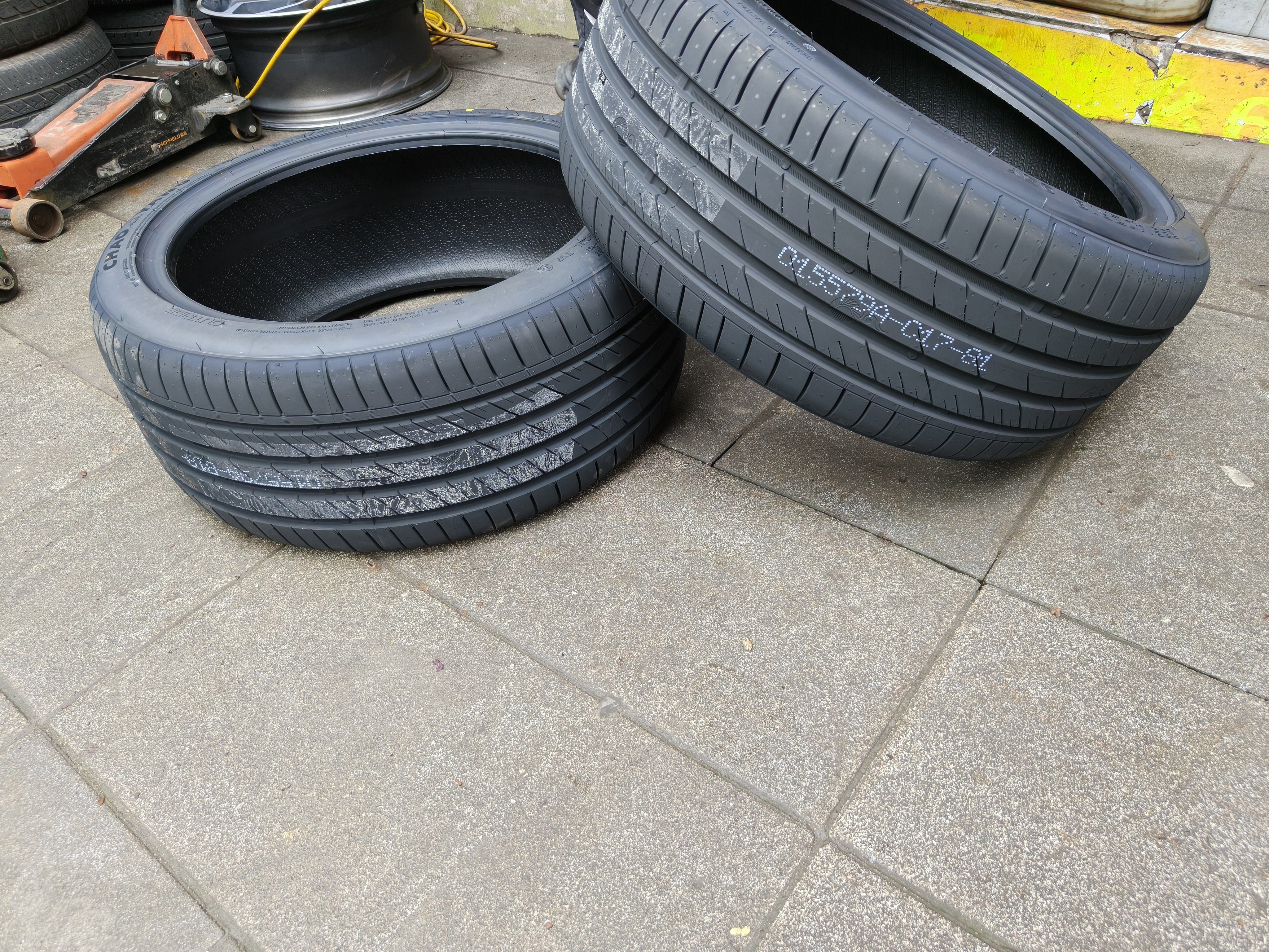 京东养车养车 更换1条轮胎服务含动平衡 18寸 不含轮胎商品 仅工时 实拍图