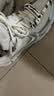 耐克NIKE女子休闲鞋ZOOM VOMERO 5运动鞋HF7723-100白银37.5 实拍图
