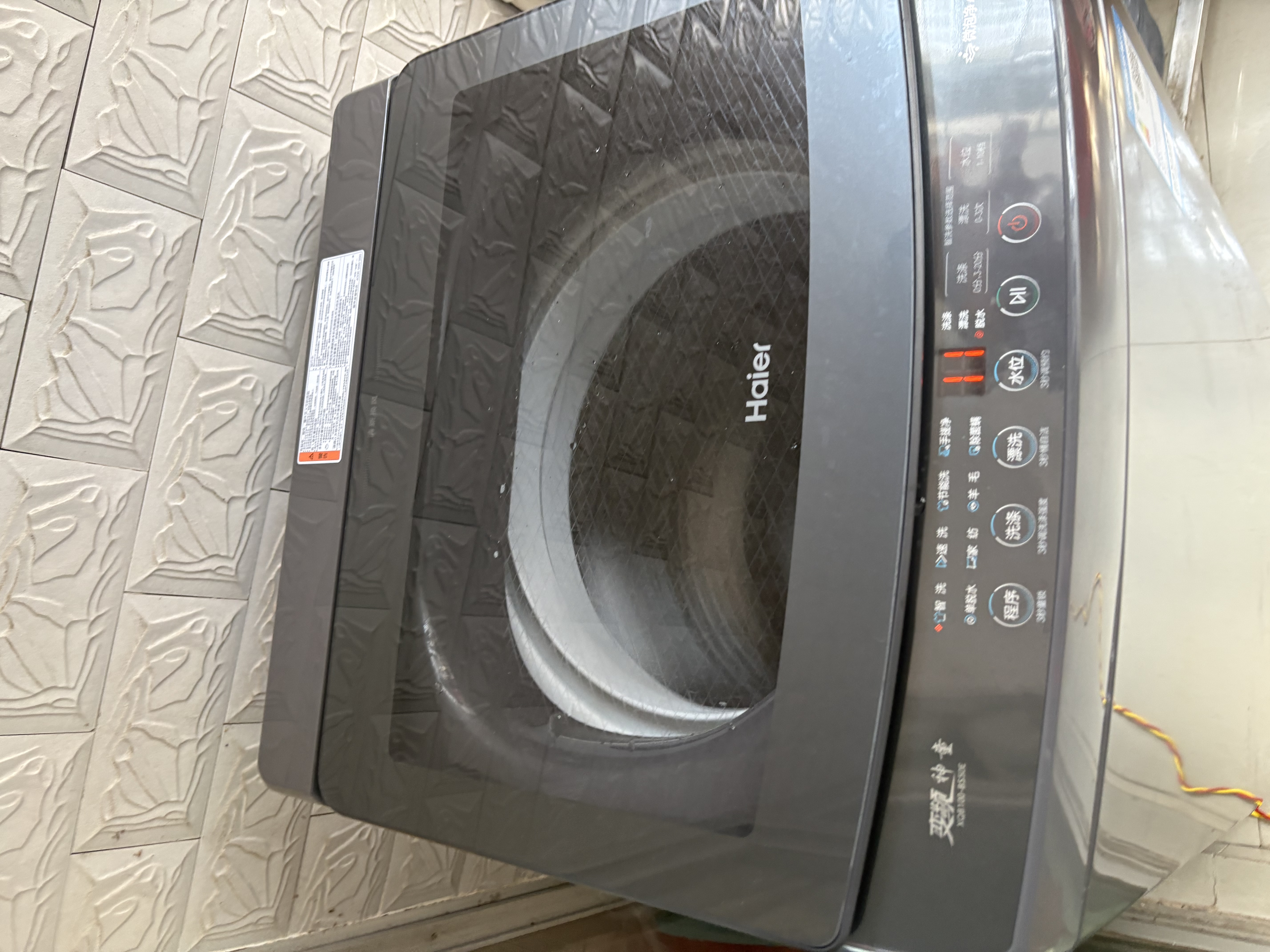 海尔（Haier）直驱变频波轮洗衣机全自动中途添衣桶自洁一级能效懒人家用智能称重 超净洗线屑过滤器以旧换新 10KG直驱手搓洗防缠绕+钢化玻璃+电离除菌 波轮 实拍图