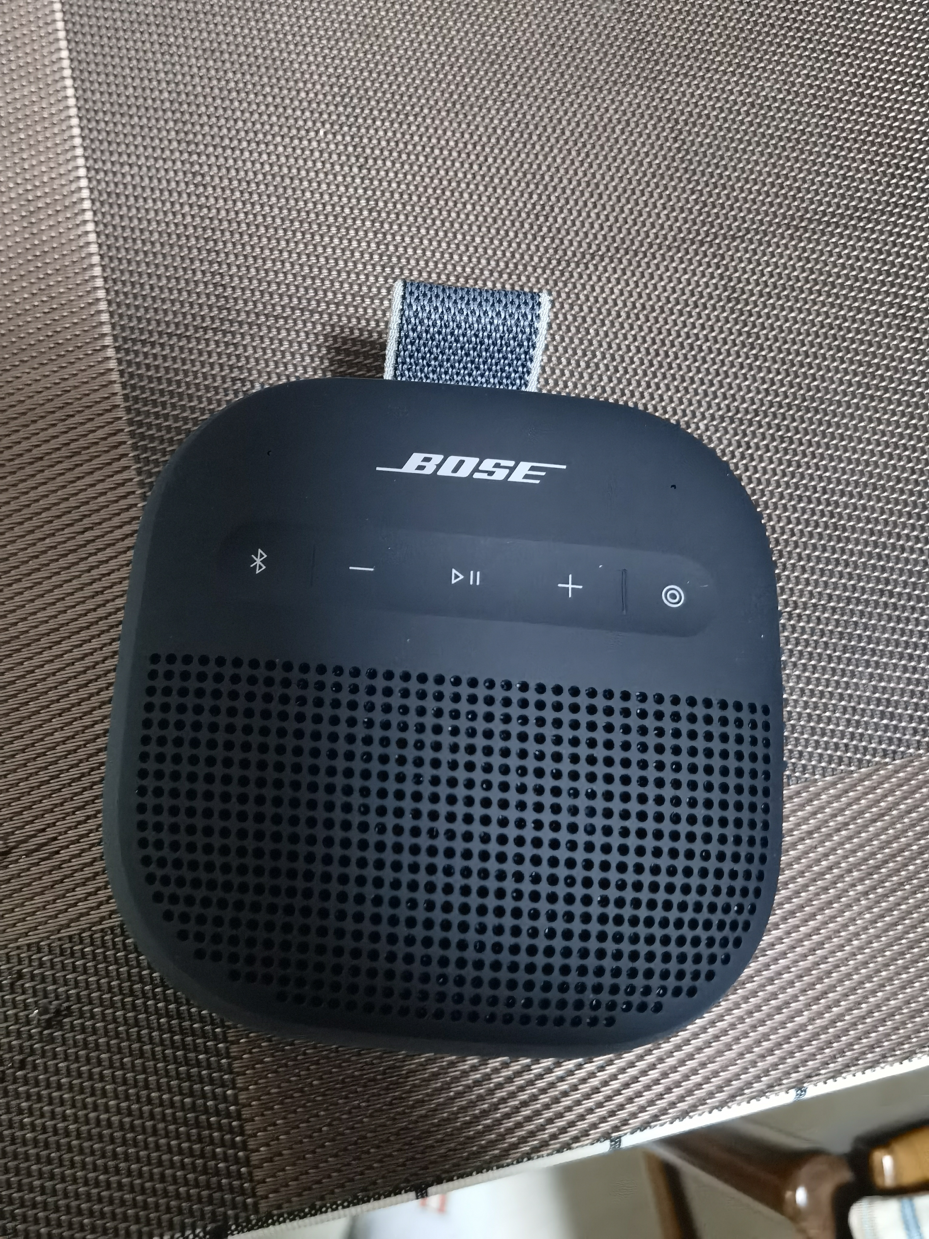 BOSESoundLink Micro蓝牙扬声器 II-经典黑 大音量便携式迷你小音响 户外防水骑行蓝牙音响 礼物 实拍图