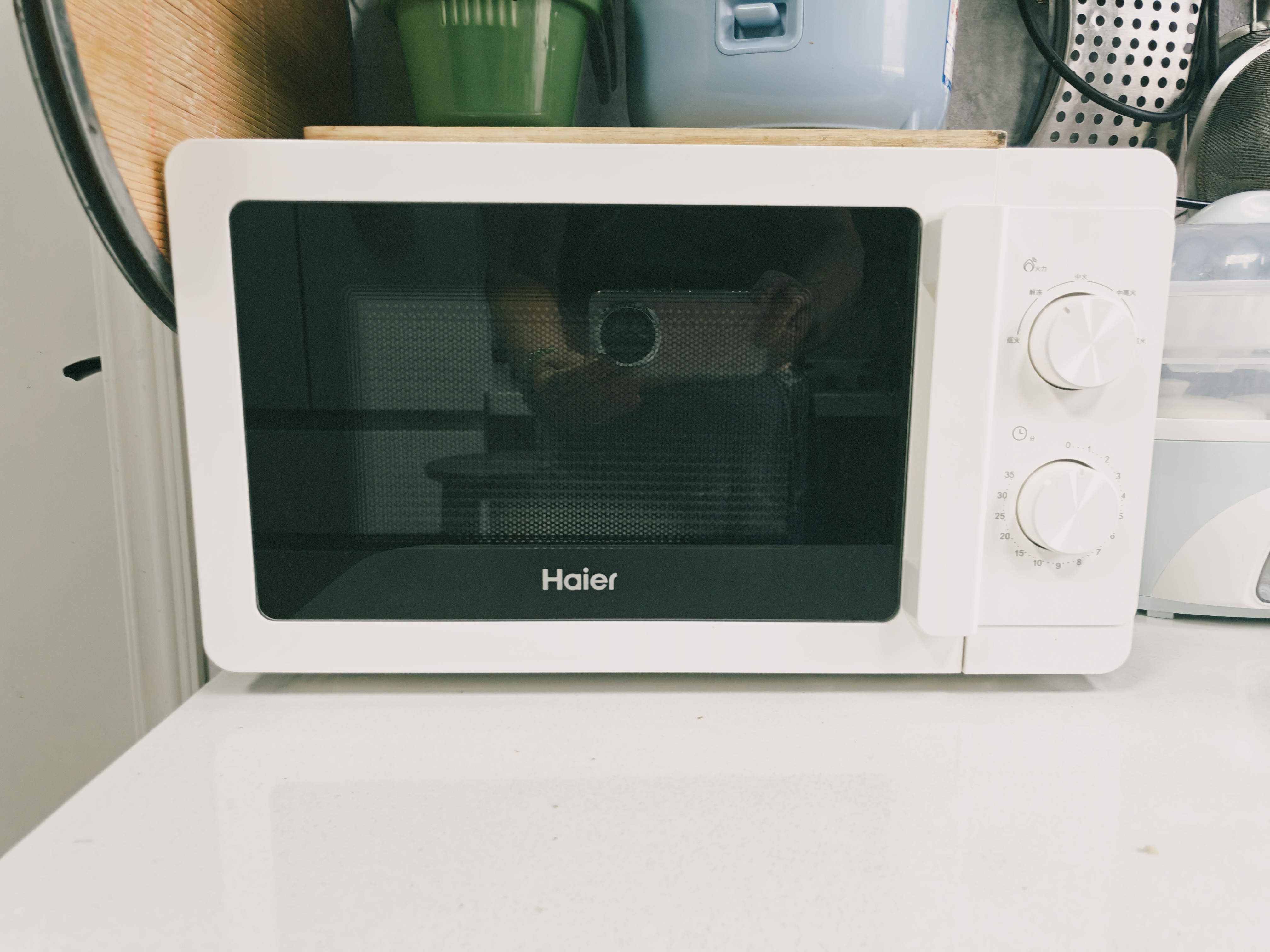 海尔（Haier）【金榜推荐】快捷微波炉 360°转盘加热 汉玉白旋转操作 易洁内胆 家用小型 老人适用 HW-M20T1W 实拍图