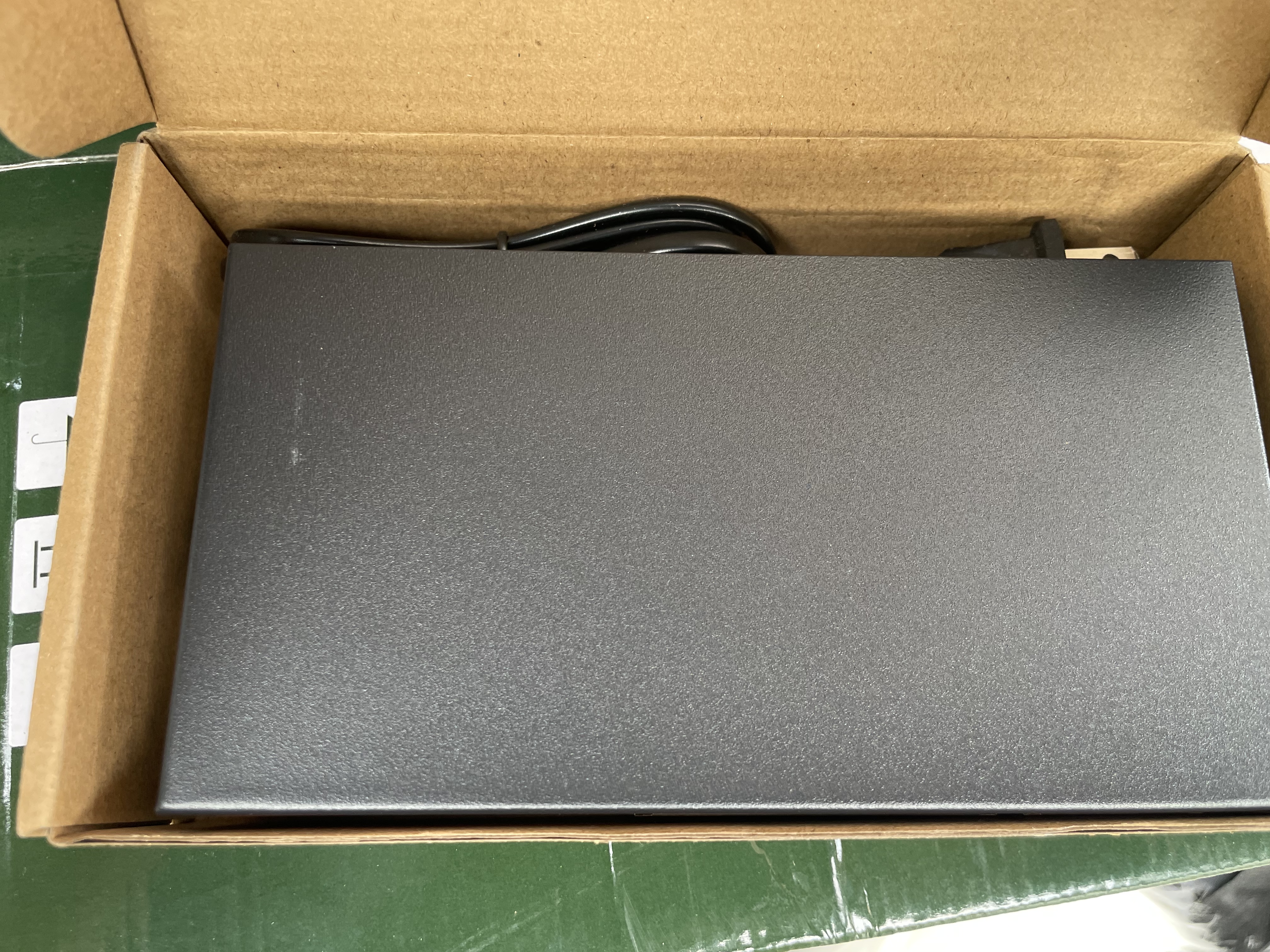 keepLINK KP-9000-204P-J AI智能POE交换机6口百兆65W监控摄像头网络分线分流交换器/台 实拍图