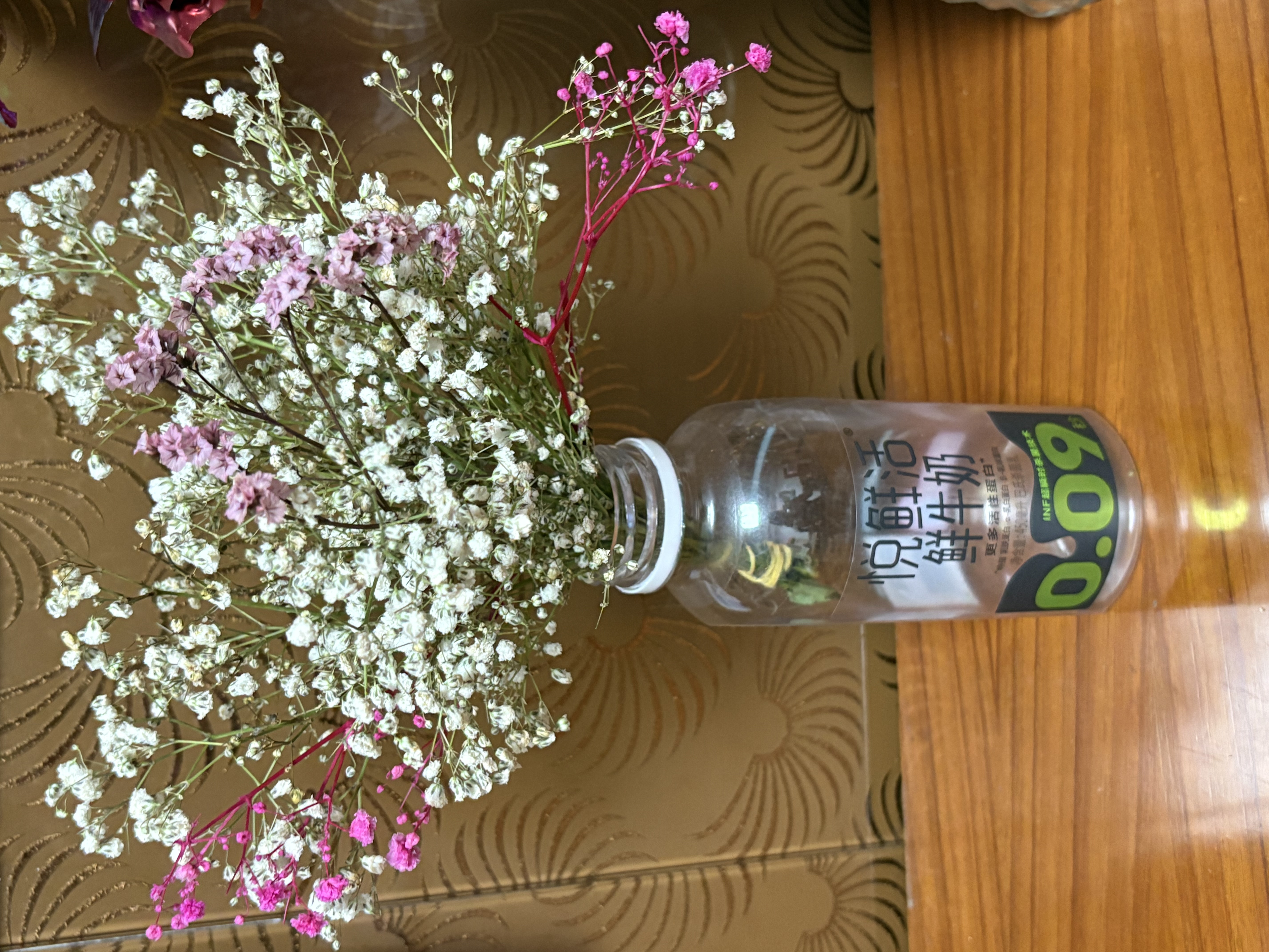【限时优惠】满天星鲜切花半干花材云南鲜花直发可做干花经典配花 随机单色满天星20g 实拍图
