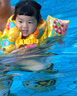 INTEX儿童救生衣浮力背心宝宝游泳装备手臂泳圈水上马甲漂流 趣味背心+手臂圈(1-5岁)+手泵 实拍图
