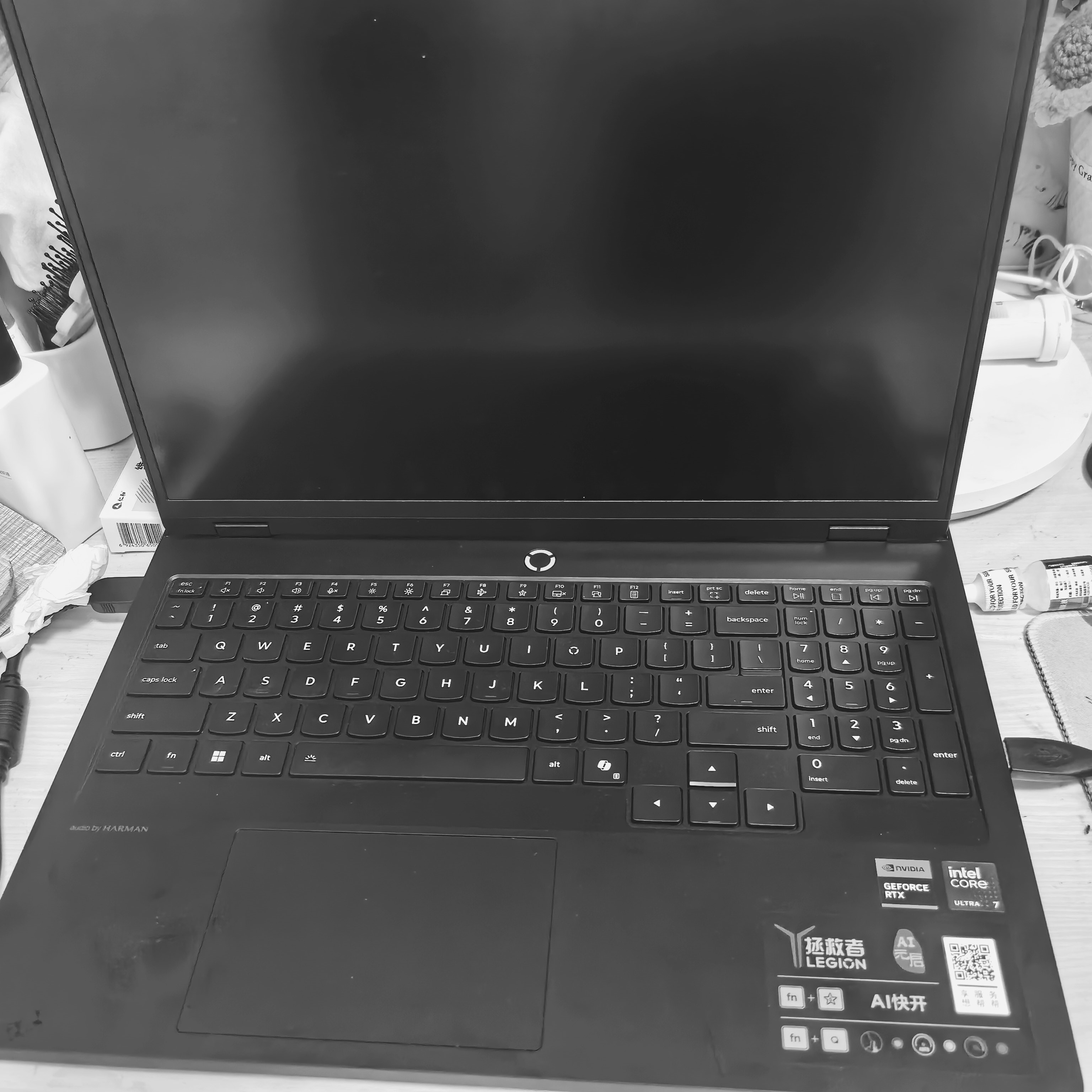 联想拯救者Y7000P 2026 电竞游戏本笔记本电脑(Ultra7 251HX 24G512G RTX5060 2.5k 240Hz 黑)国家补贴 实拍图