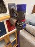 戴森（DYSON）吸尘器V8/V10V11无线手持大吸力家用除尘除螨大功率宠物毛发家庭办公室地毯车载二手原装9新以上 V8 Fluffy 地板瓷砖适用 非原包装9新 实拍图