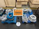 豪思克普指示牌A4【银色直角】立式标识牌立牌展示架广告牌引导牌水牌不锈钢可伸缩标识牌HS-GGP1 实拍图