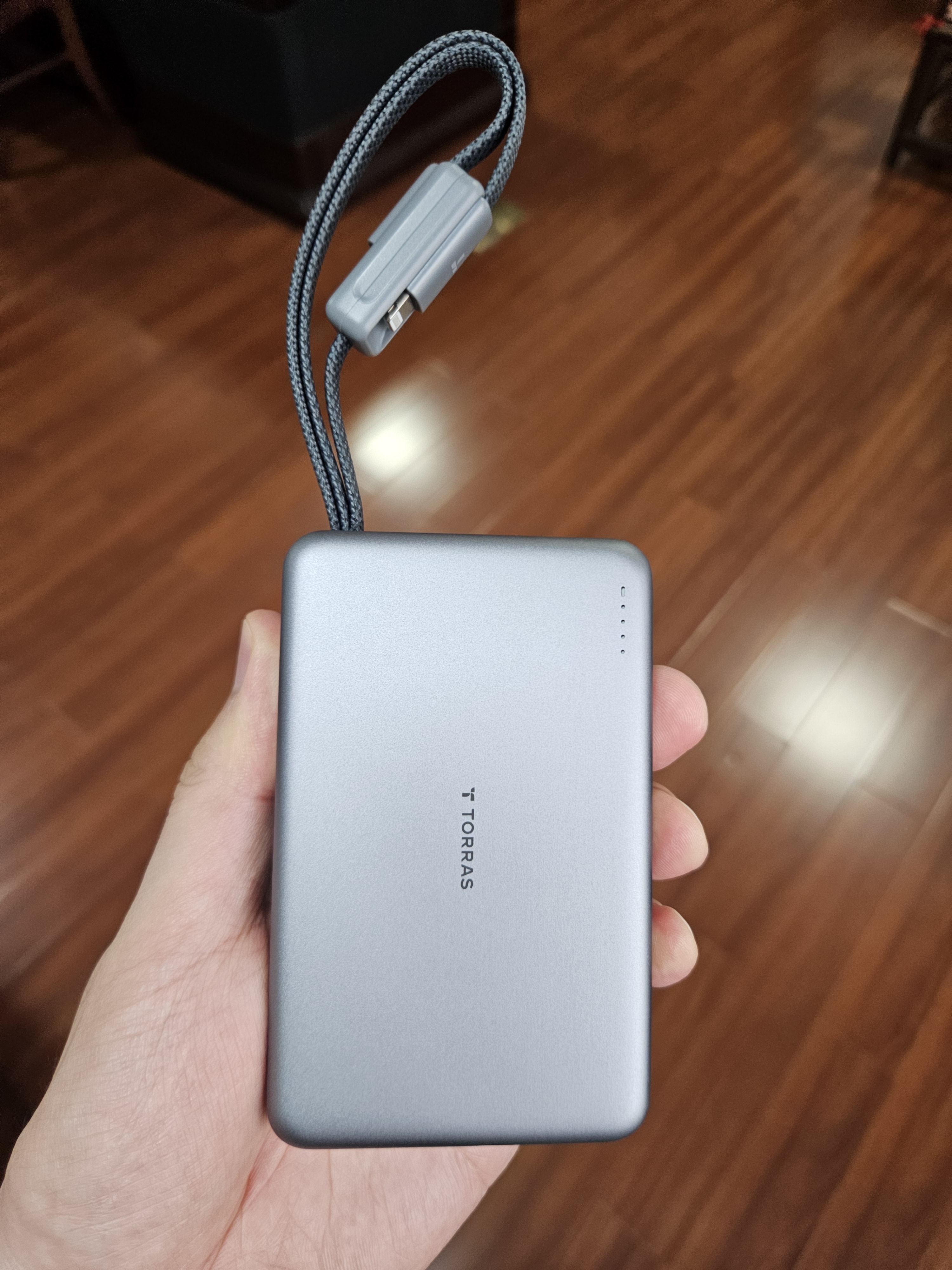 图拉斯新款充电宝20000毫安3c认证可带上飞机45W快充大容量双线小云宝轻薄便携适配苹果全系 【深空灰】2万毫安丨TypeC+Lightning 2026重磅新款｜3c认证可上飞机 实拍图