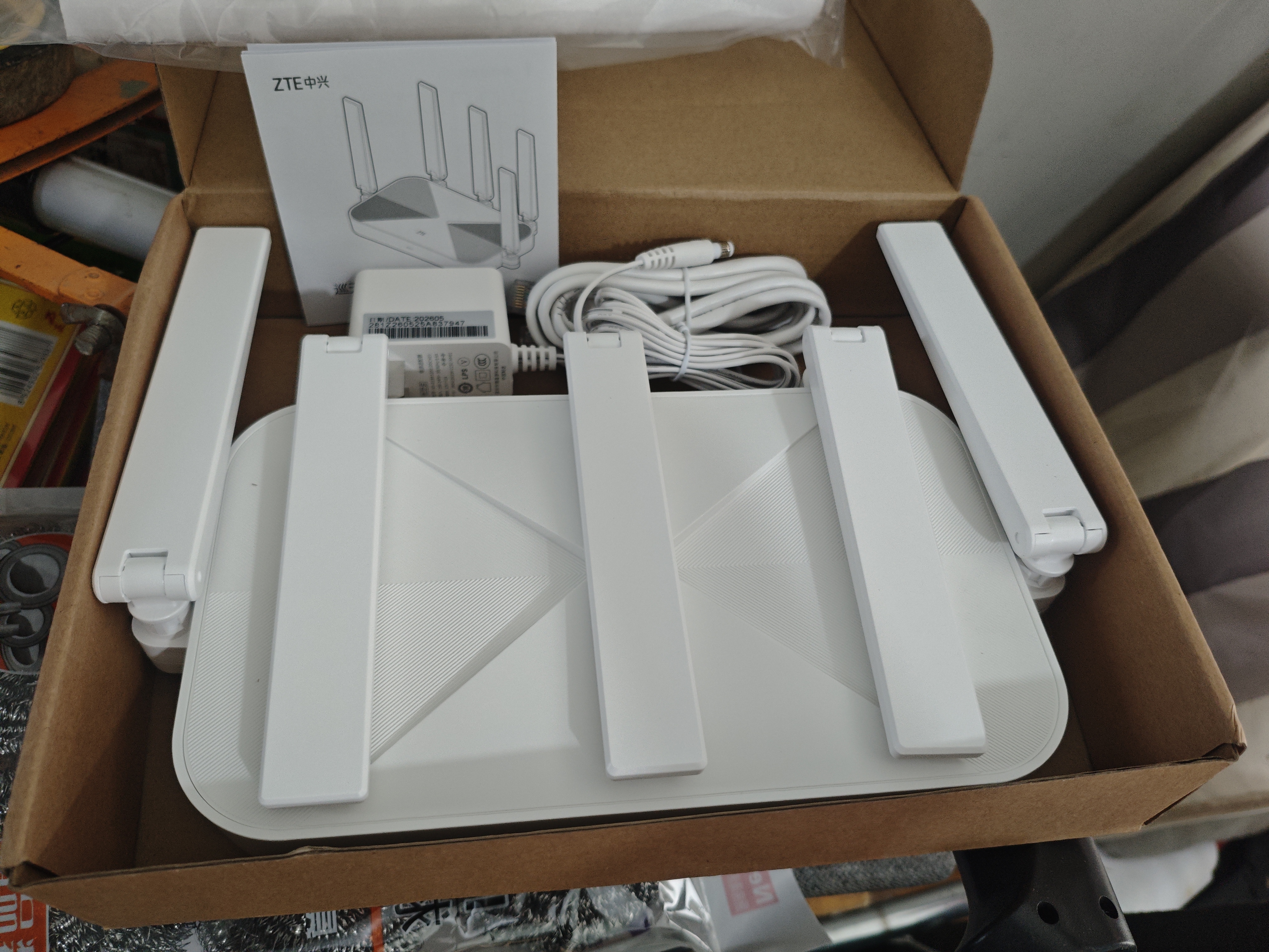 中兴（ZTE）巡天 AX3000T满血WIFI6千兆无线家用路由器 大户型覆盖 5G智能家用无线 wifi路由 Mesh 3000M速率 实拍图