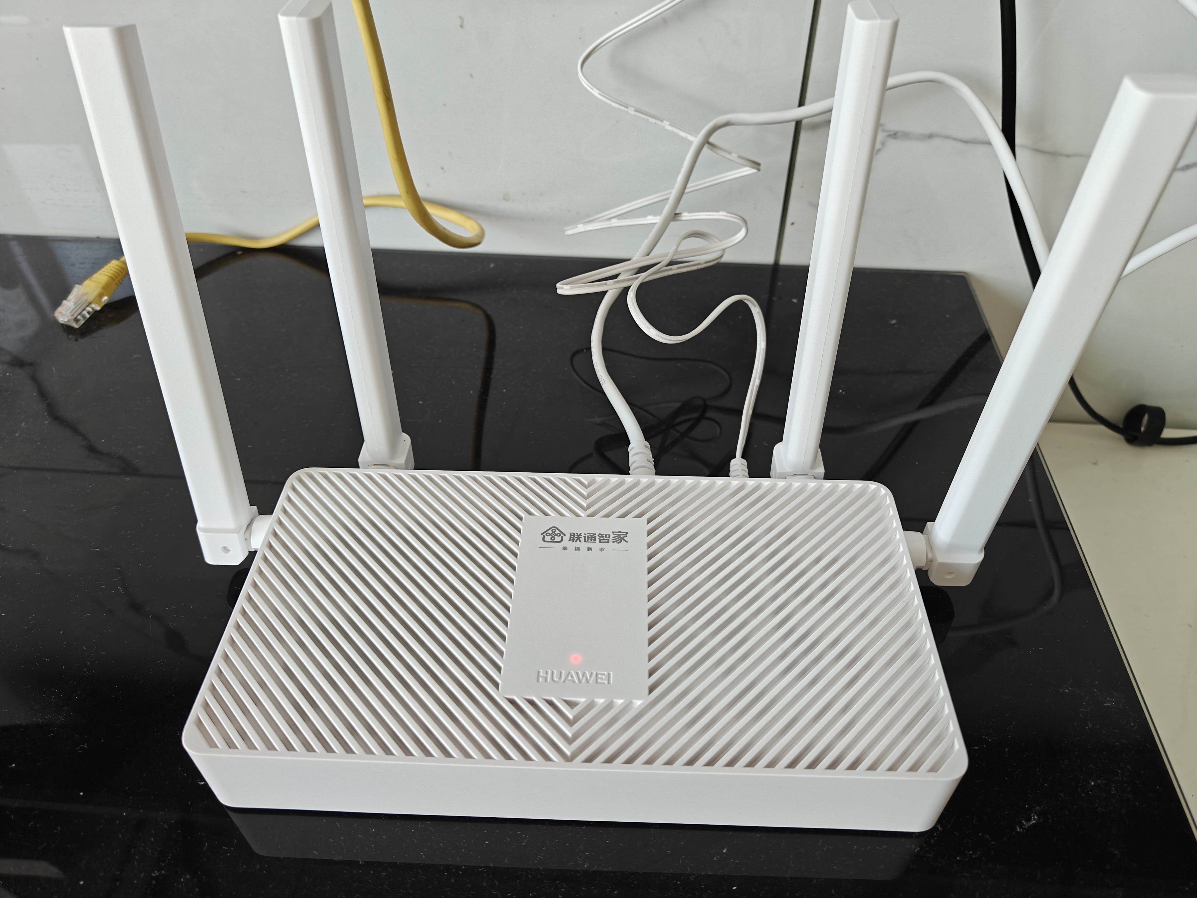 华为路由器千兆wifi6+家用无线5G双频电竞游戏漏油器穿墙王全屋wifi7信号放大器增强宿舍路由器ax3000M 极速版【海思双核3000兆+千兆网线】WiFi6+ 晒单礼品 魔方插座 红包/插座2 实拍图