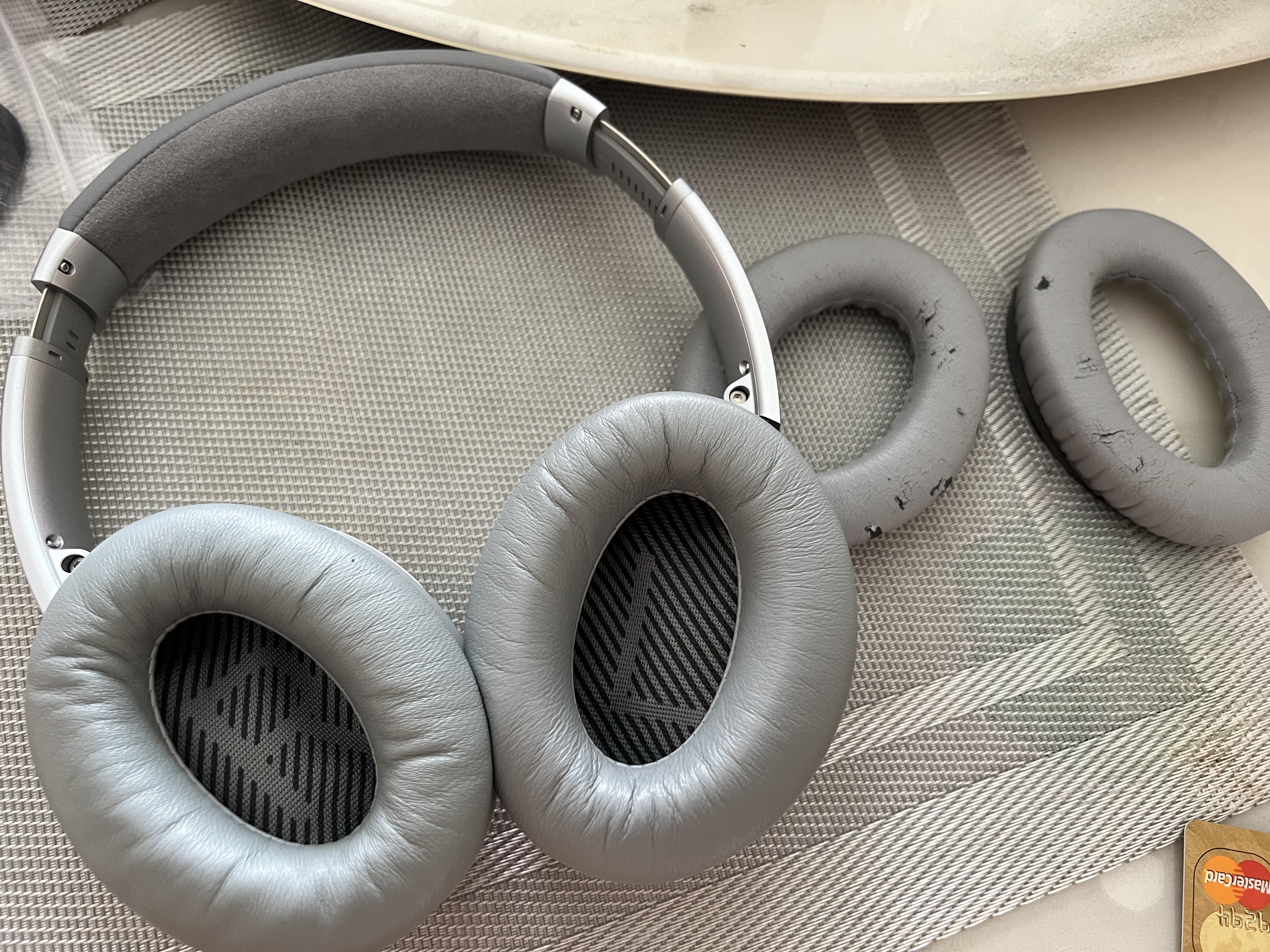GESONGZHE【顺丰发货】适用原装博士BOSE QC35二代耳罩QC25/15耳机套QC45海绵套保护套QC Ultra耳套 QC35 小羊皮 灰色耳套+灰色垫片 实拍图
