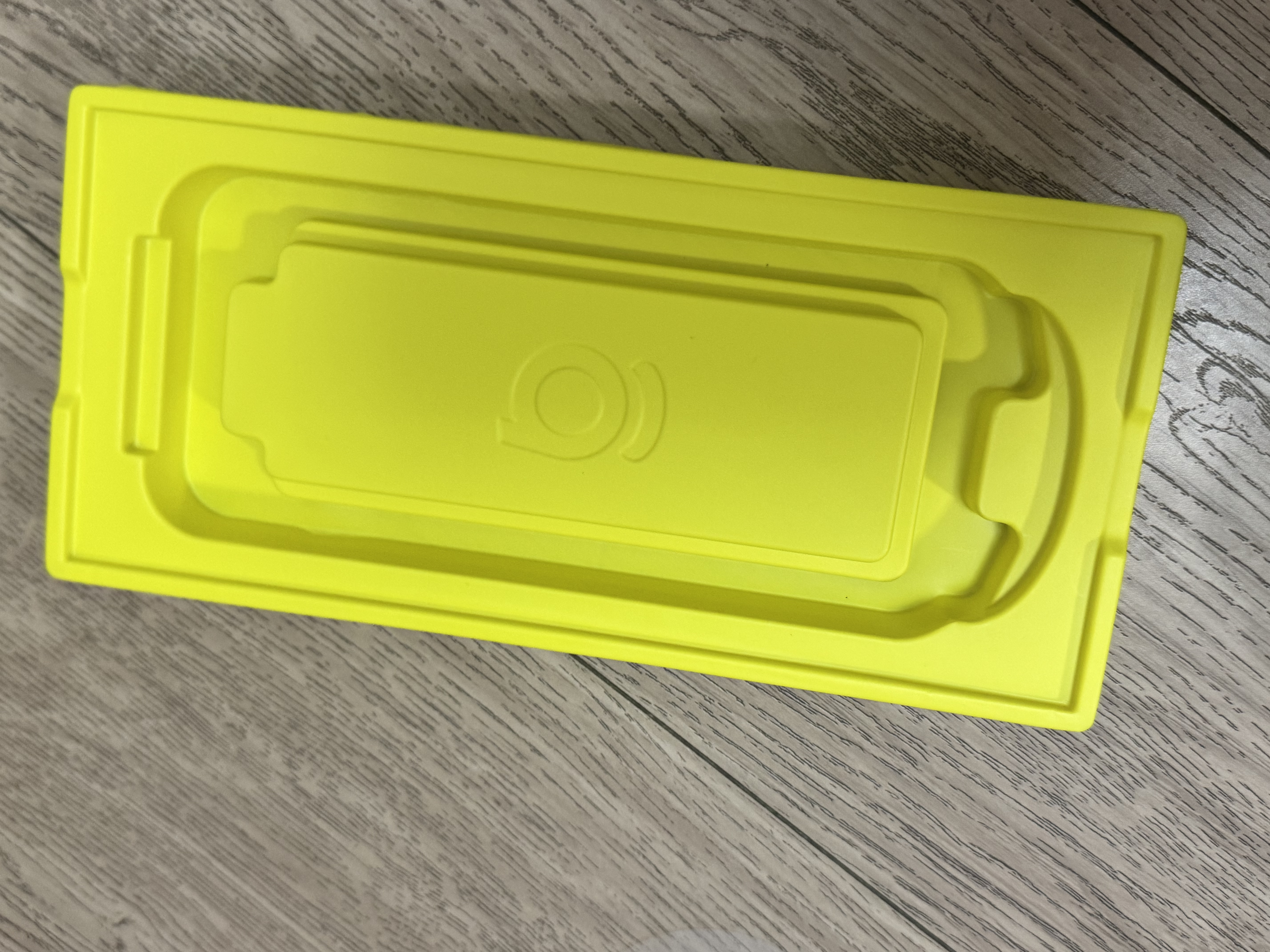 倍思【康宁膜】适用苹果15Pro防窥钢化膜iPhone15Pro手机膜防尘防摔抗指纹防偷看28° ||代强化版 实拍图