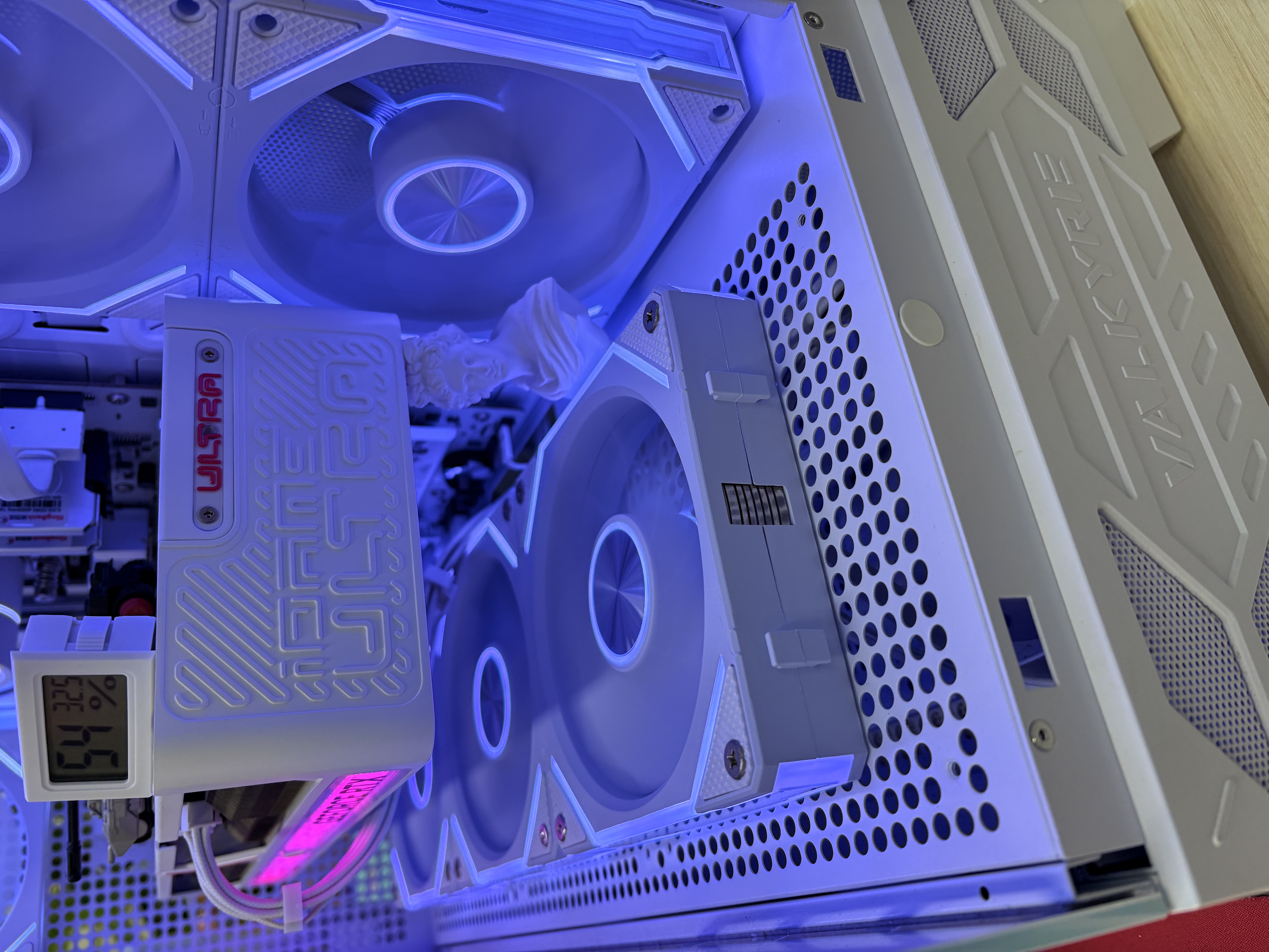 雷利酷棱镜4代PRO星乐积木F1RS棱镜7pro12CM电脑机箱风扇正反叶无线拼接水冷散热/ARGB神光同步/PWM温控 星乐积木F1 RS 白色反向【三联包含线】 实拍图