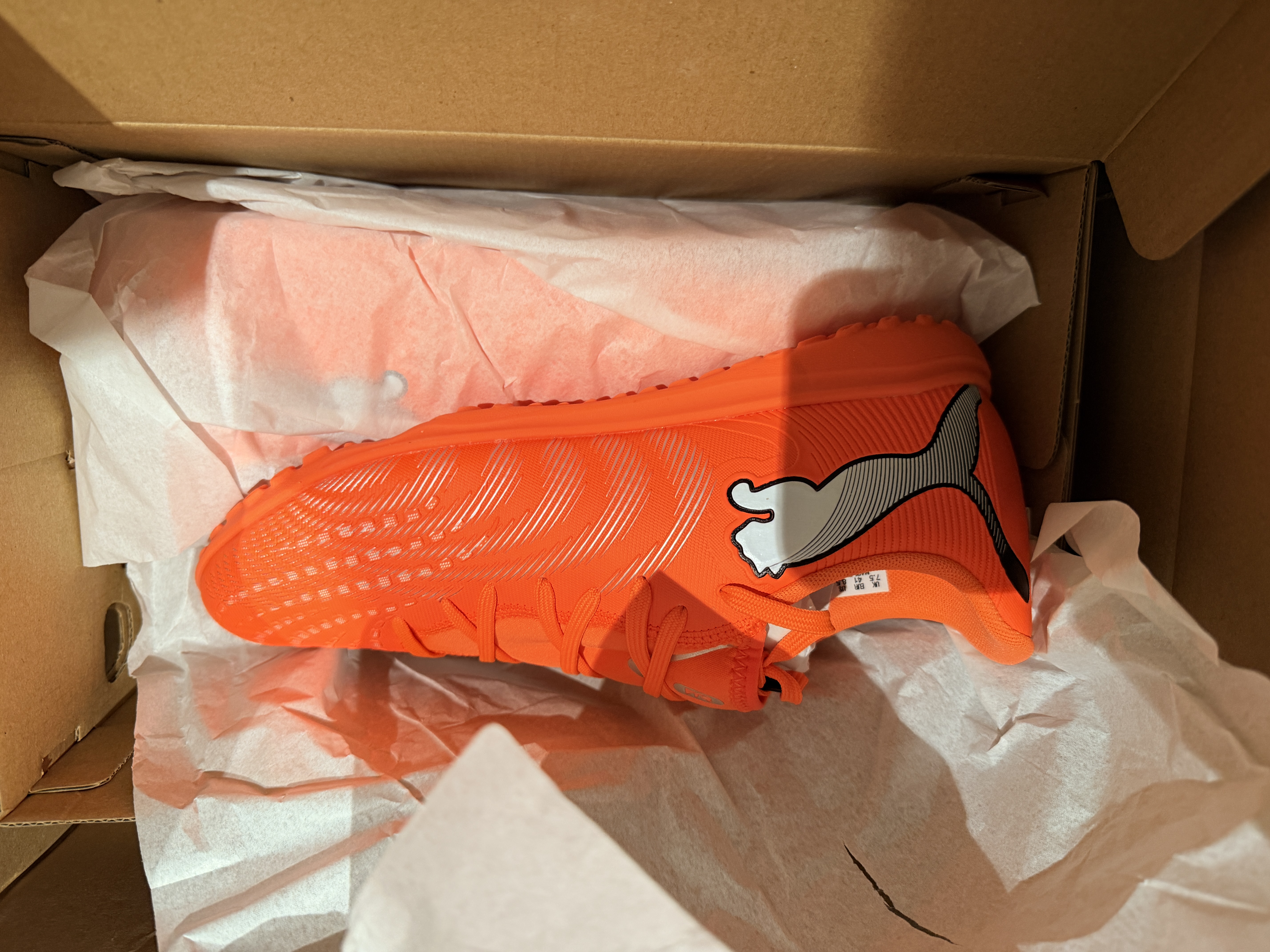 彪马PUMA TT碎钉敏捷足球鞋男女款人造草坪钉鞋FUTURE9 108918 41 实拍图