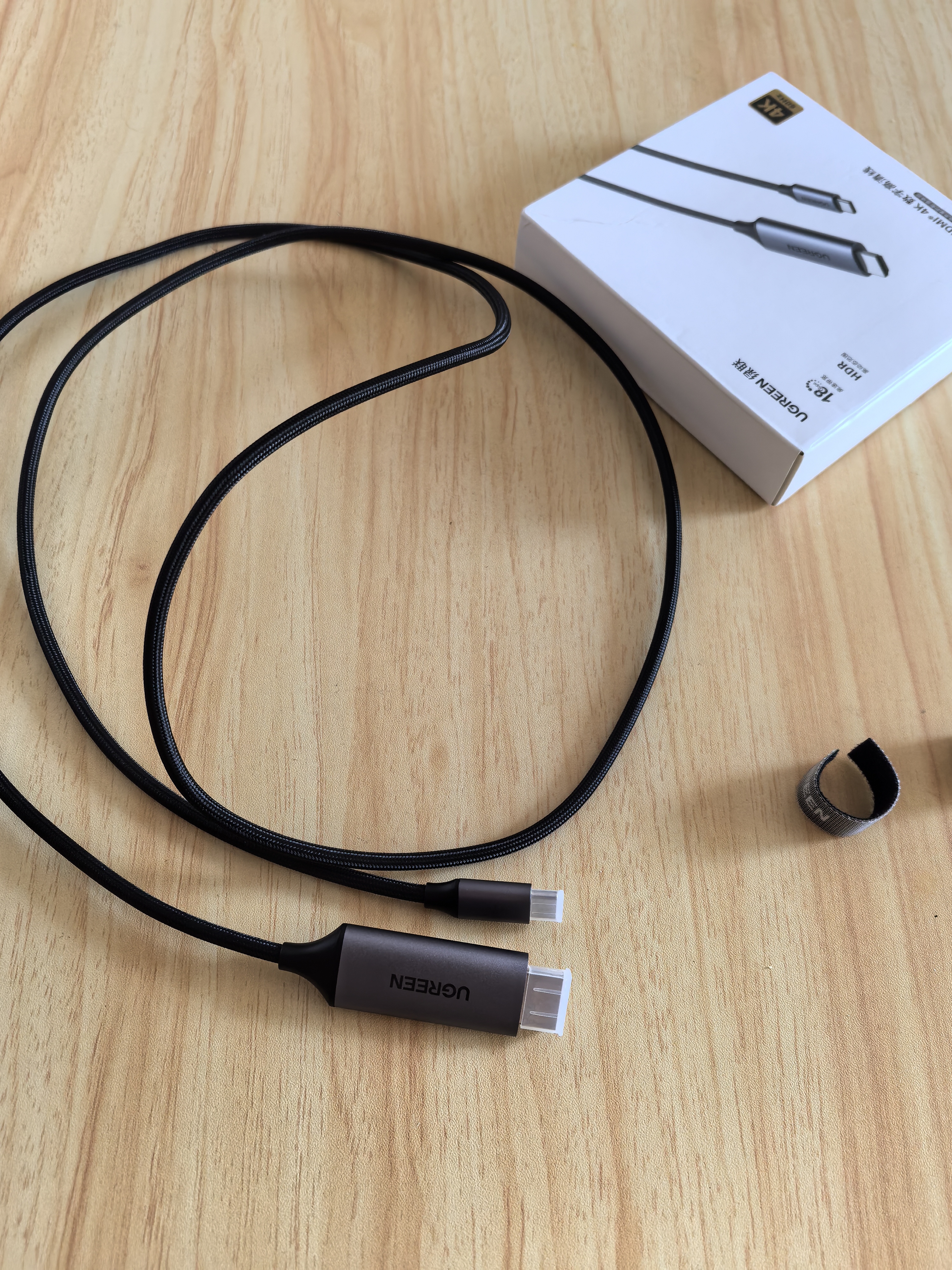 绿联Type-C转HDMI线USB-C转换器适用雷电5转接线4K60/2K144Hz连接线手机MacM6笔记本投屏接显示器1.5m 实拍图